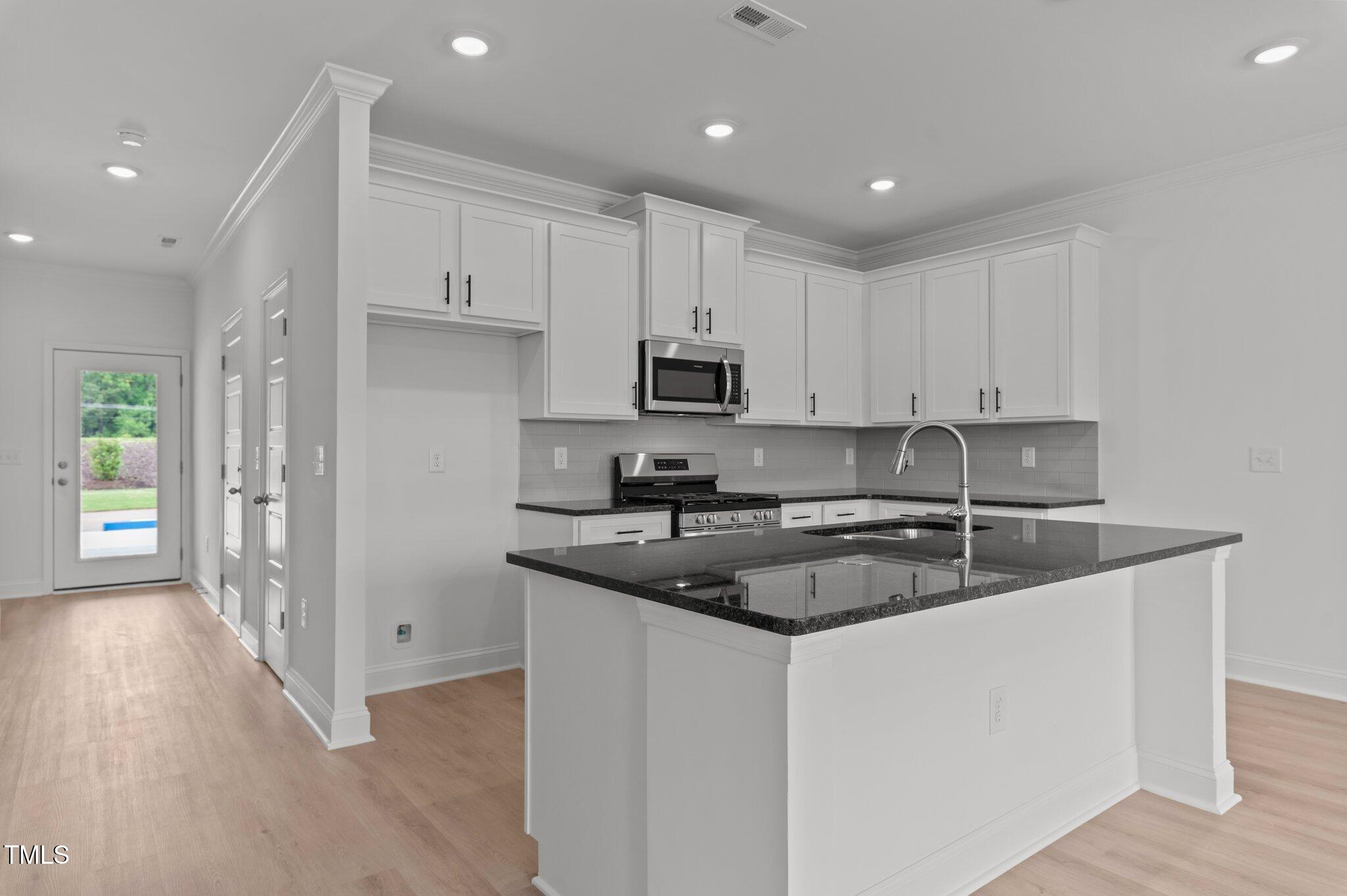 935 Alma Railway Drive # 554