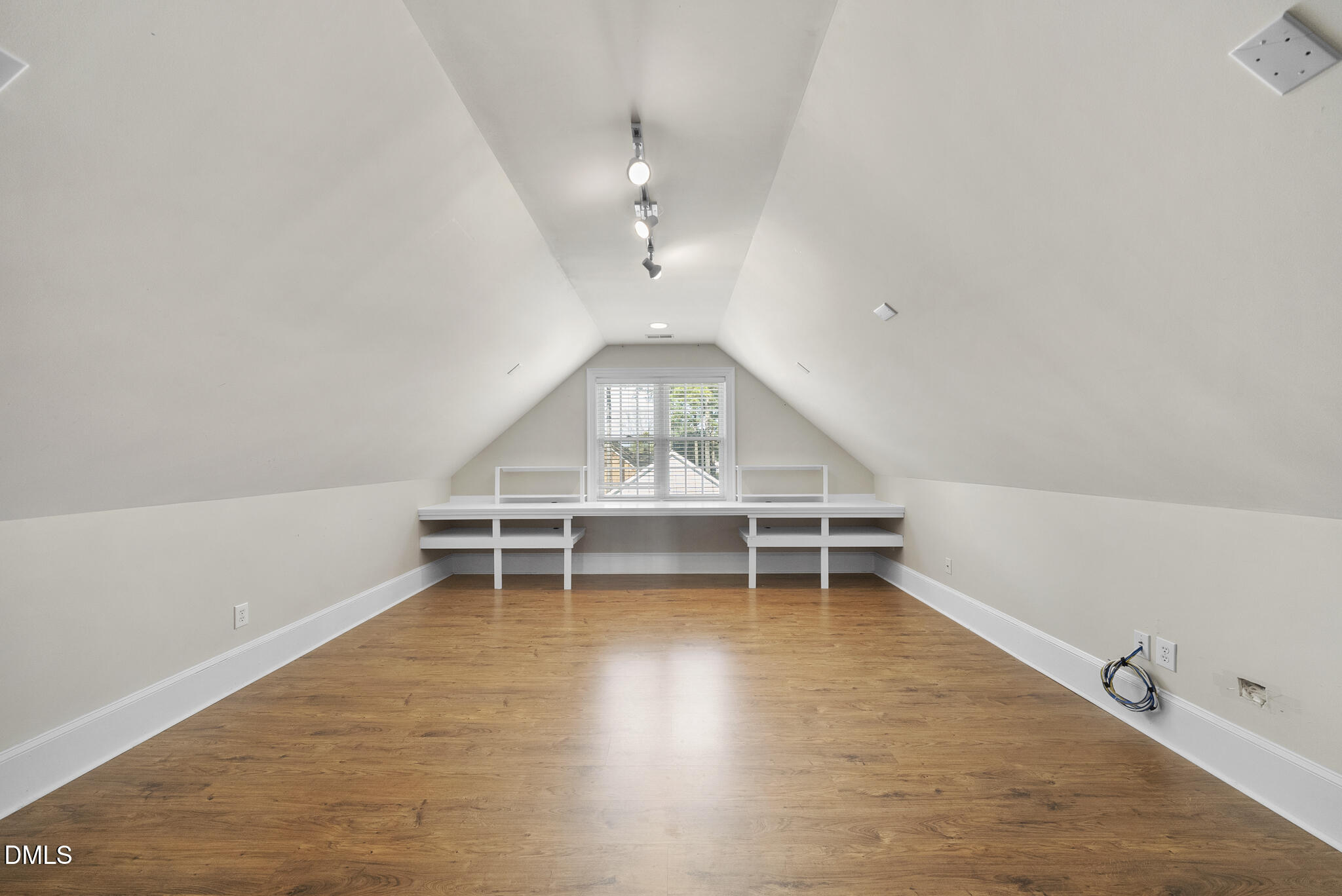 2441 Eagle Rock Road