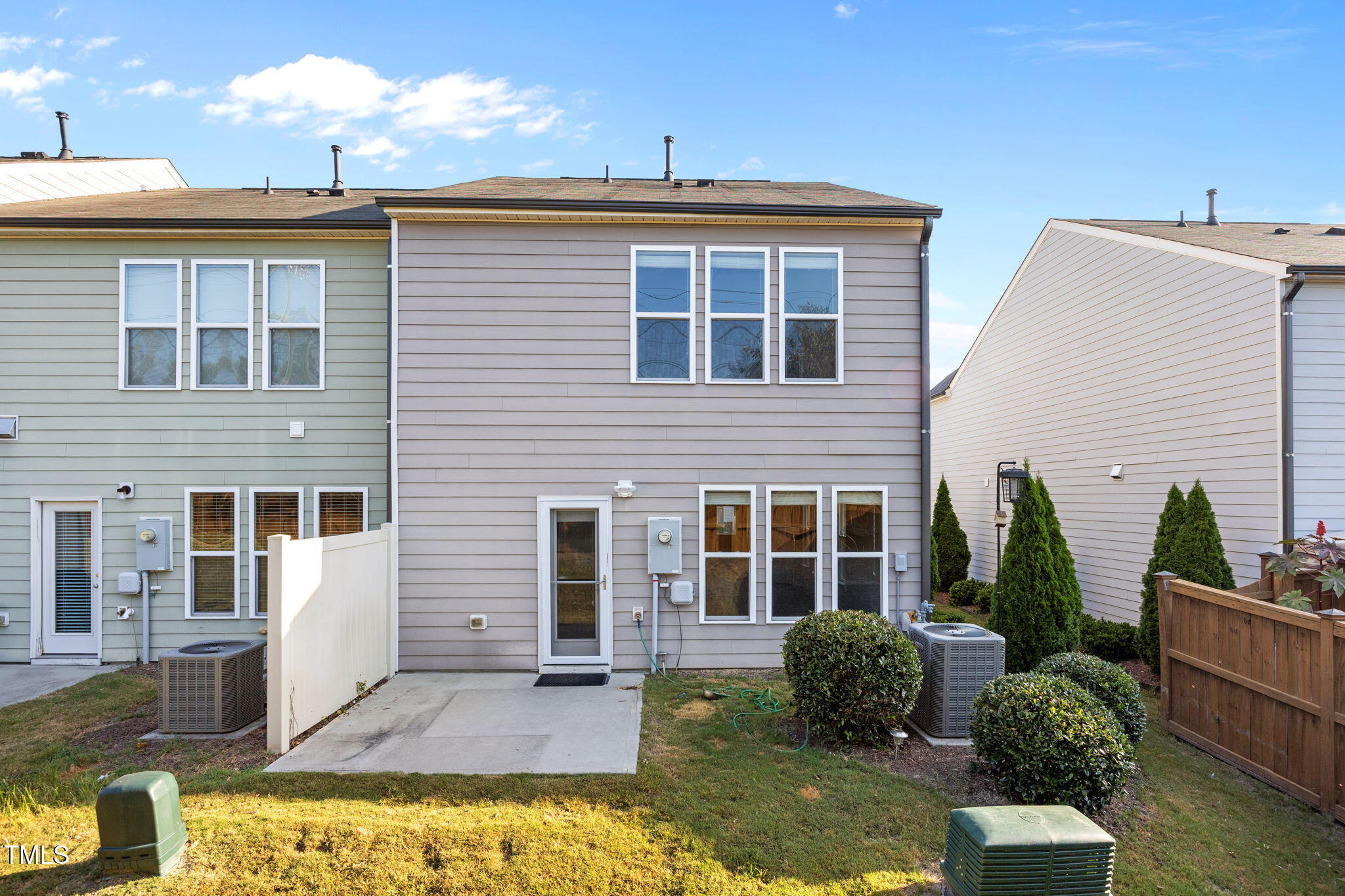 1049 Laceflower Drive