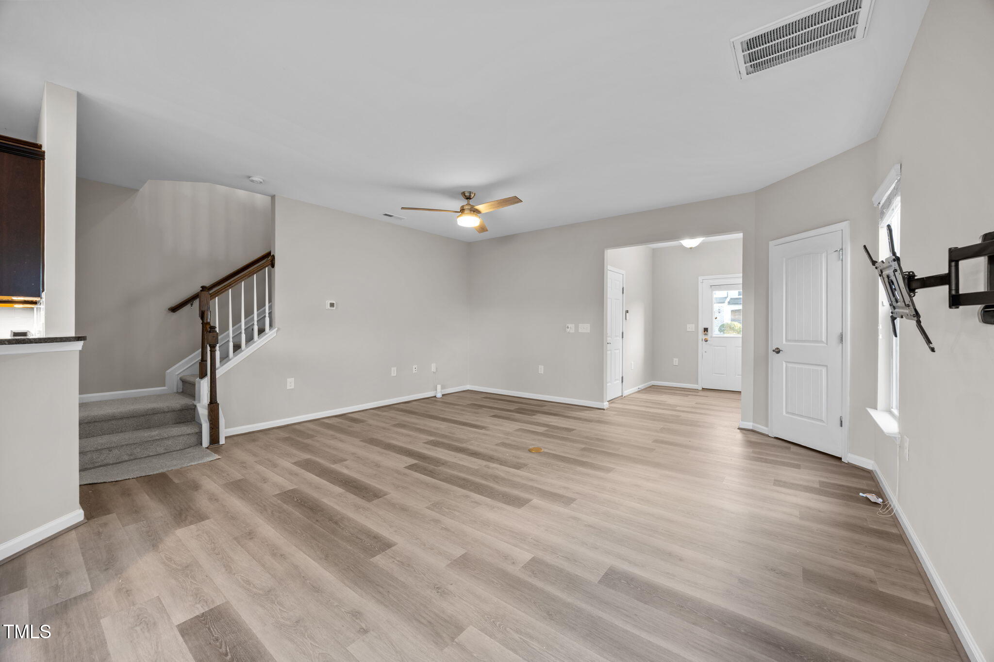 1049 Laceflower Drive