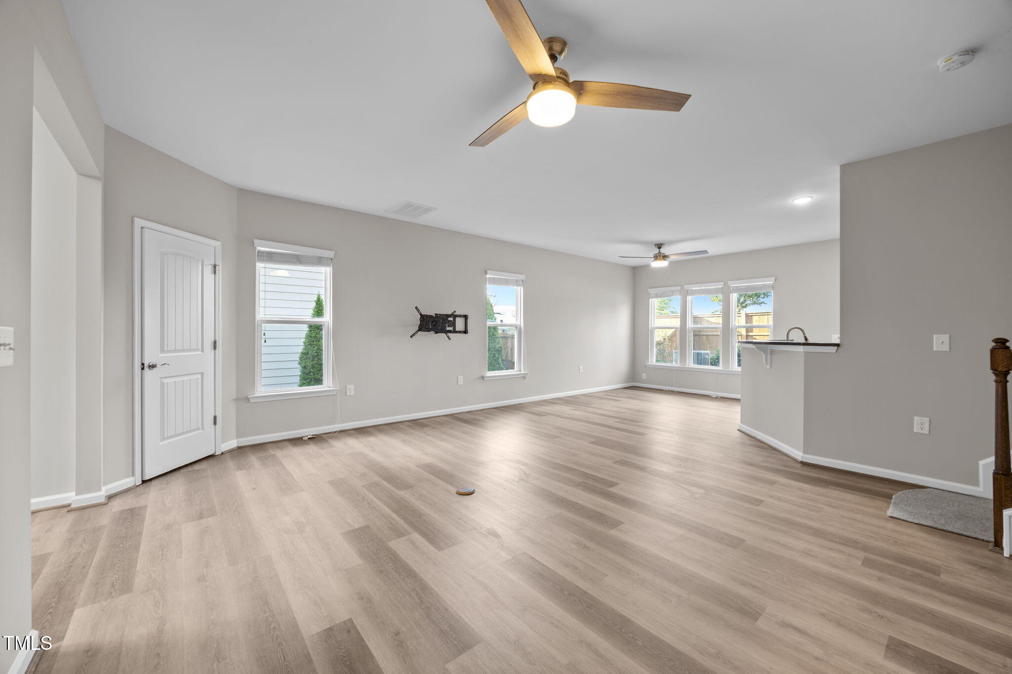 1049 Laceflower Drive