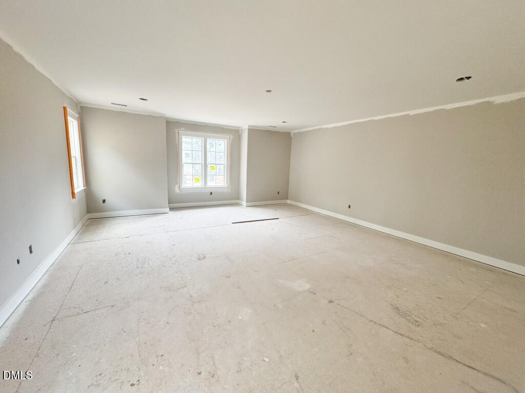 6509 Burnette Flower Way