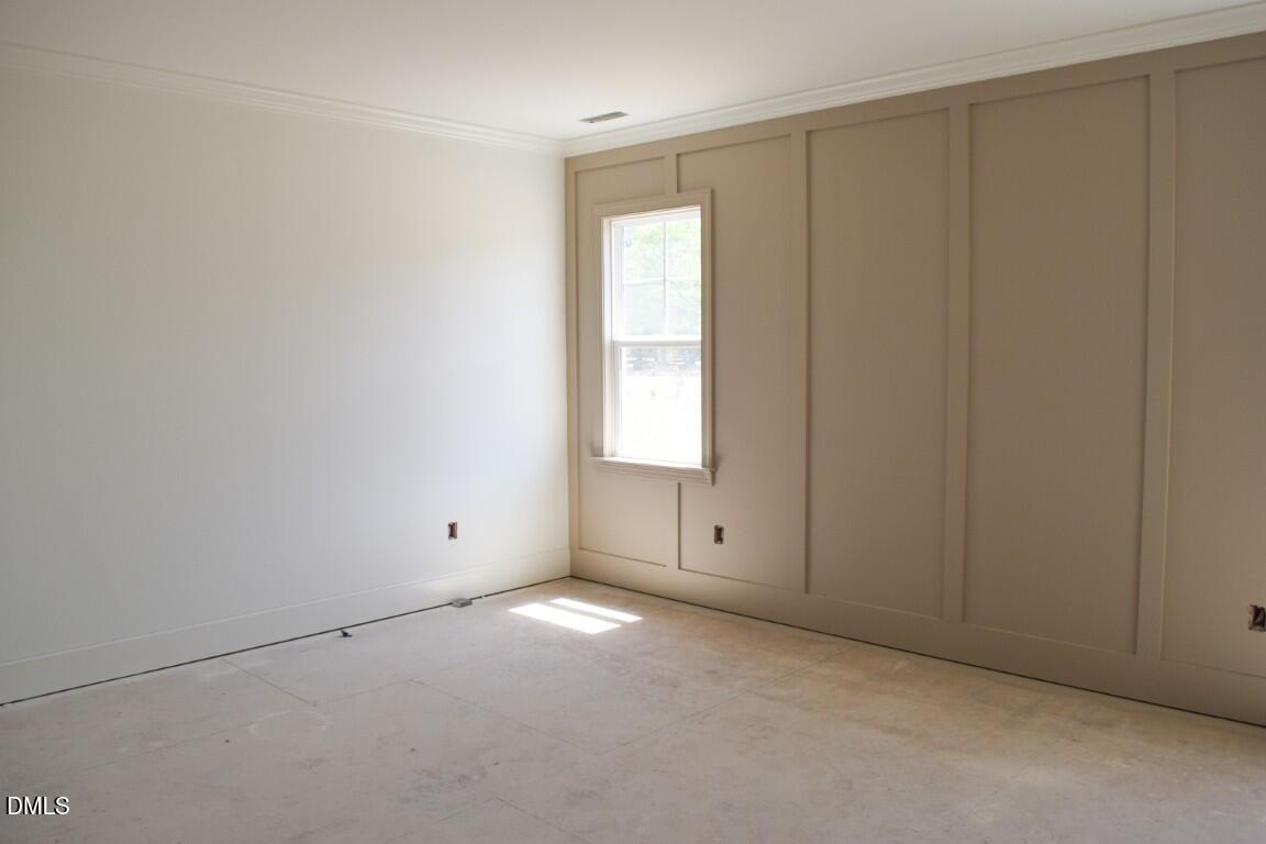160 Broadleaf Lane