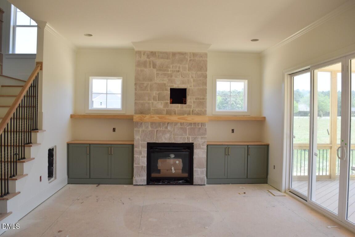 160 Broadleaf Lane