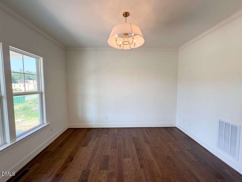 160 Broadleaf Lane