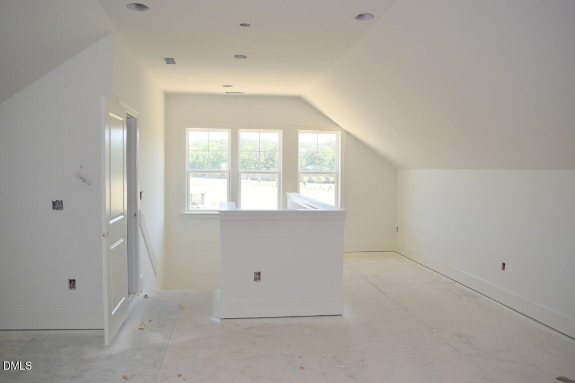 160 Broadleaf Lane