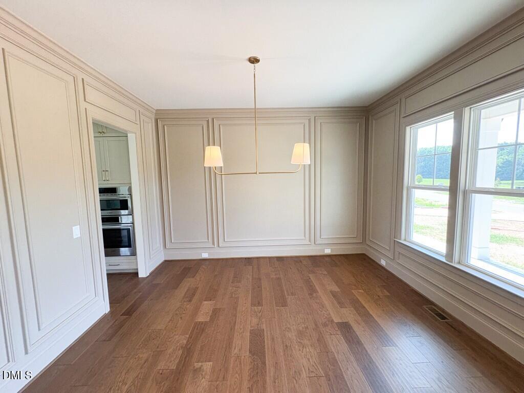 160 Broadleaf Lane