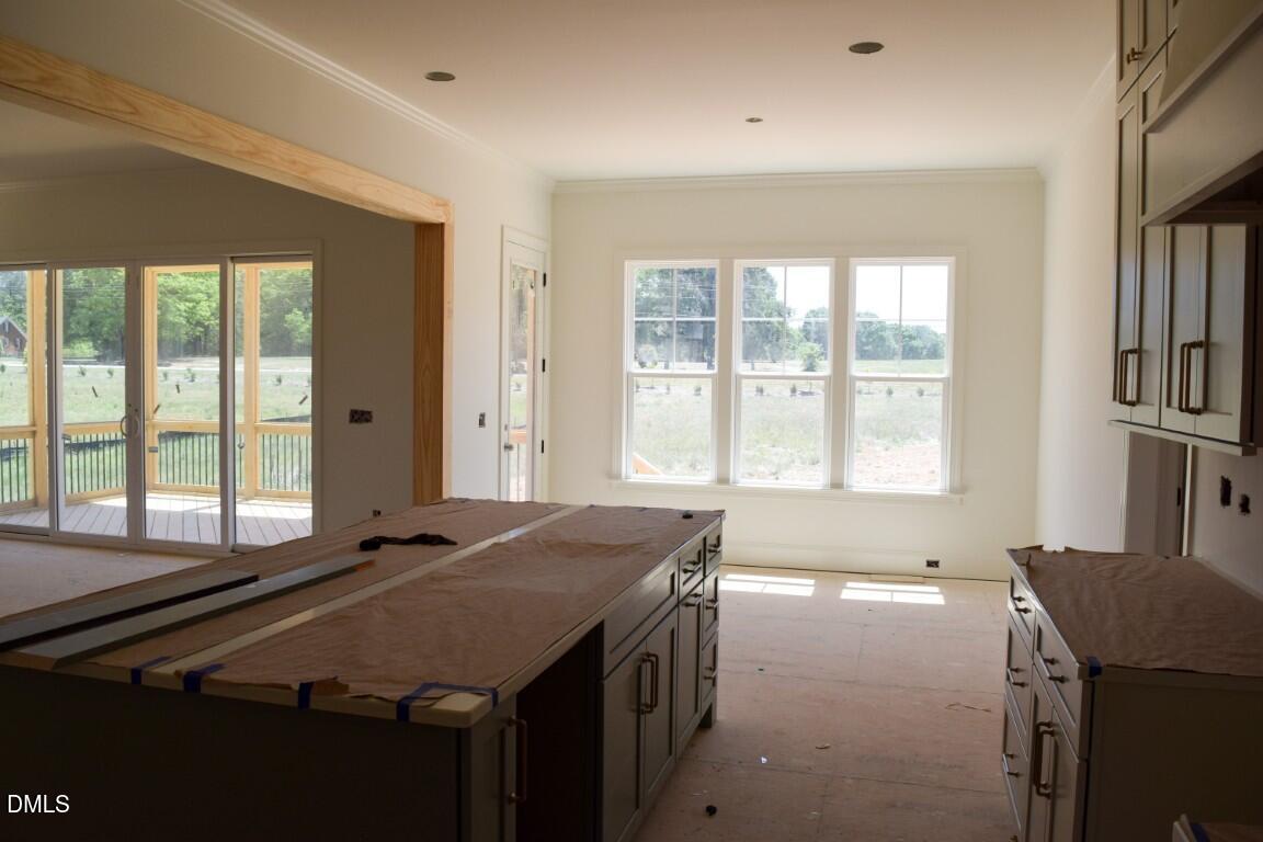 160 Broadleaf Lane