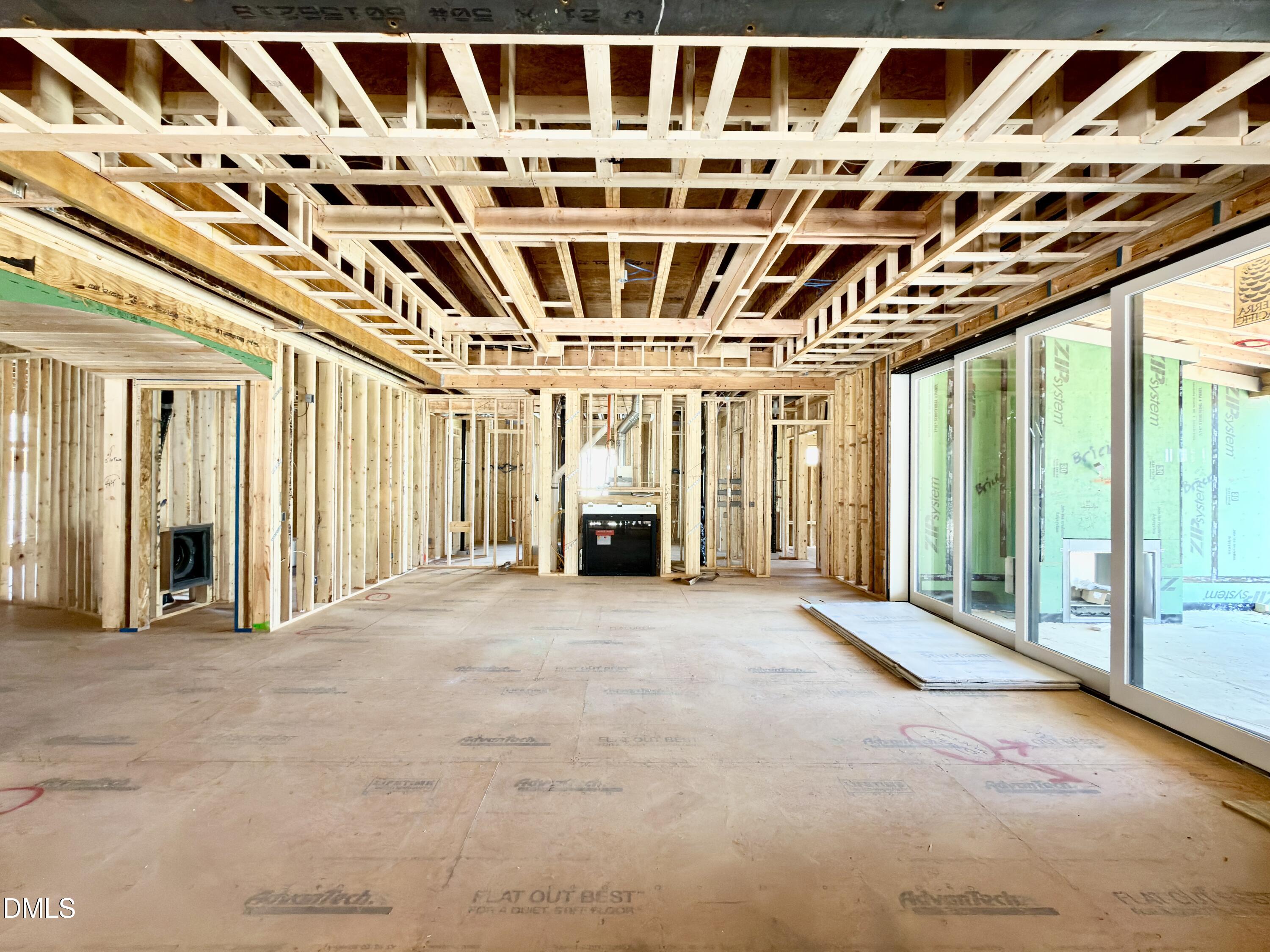 7136 North Ridge Drive