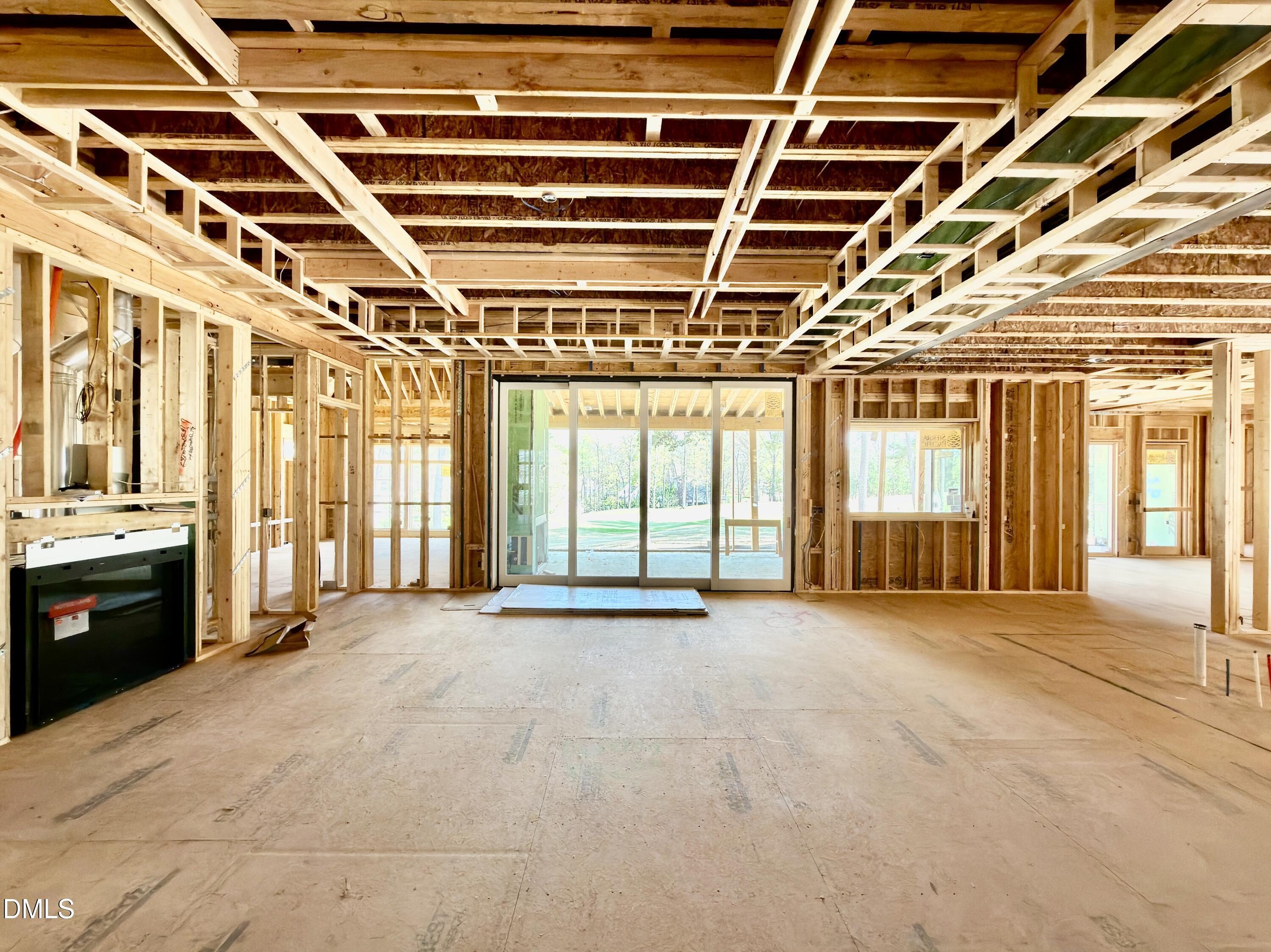 7136 North Ridge Drive