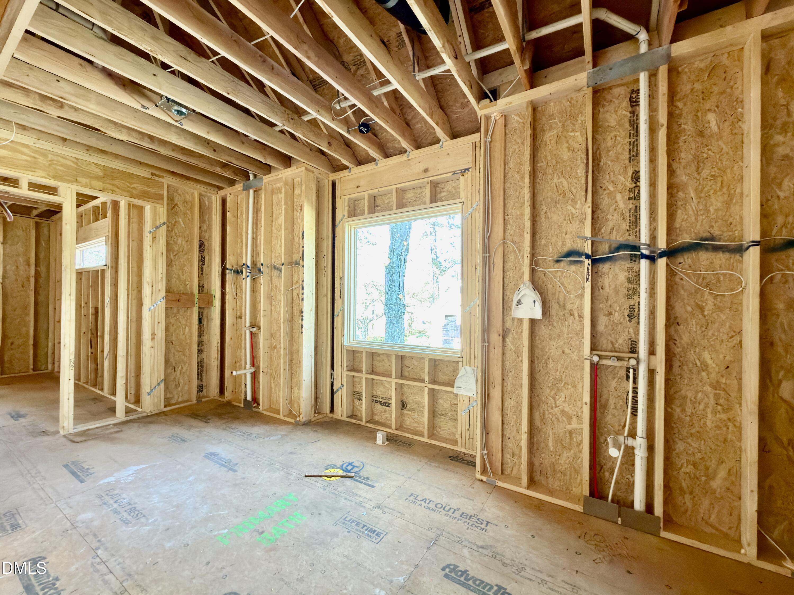 7136 North Ridge Drive