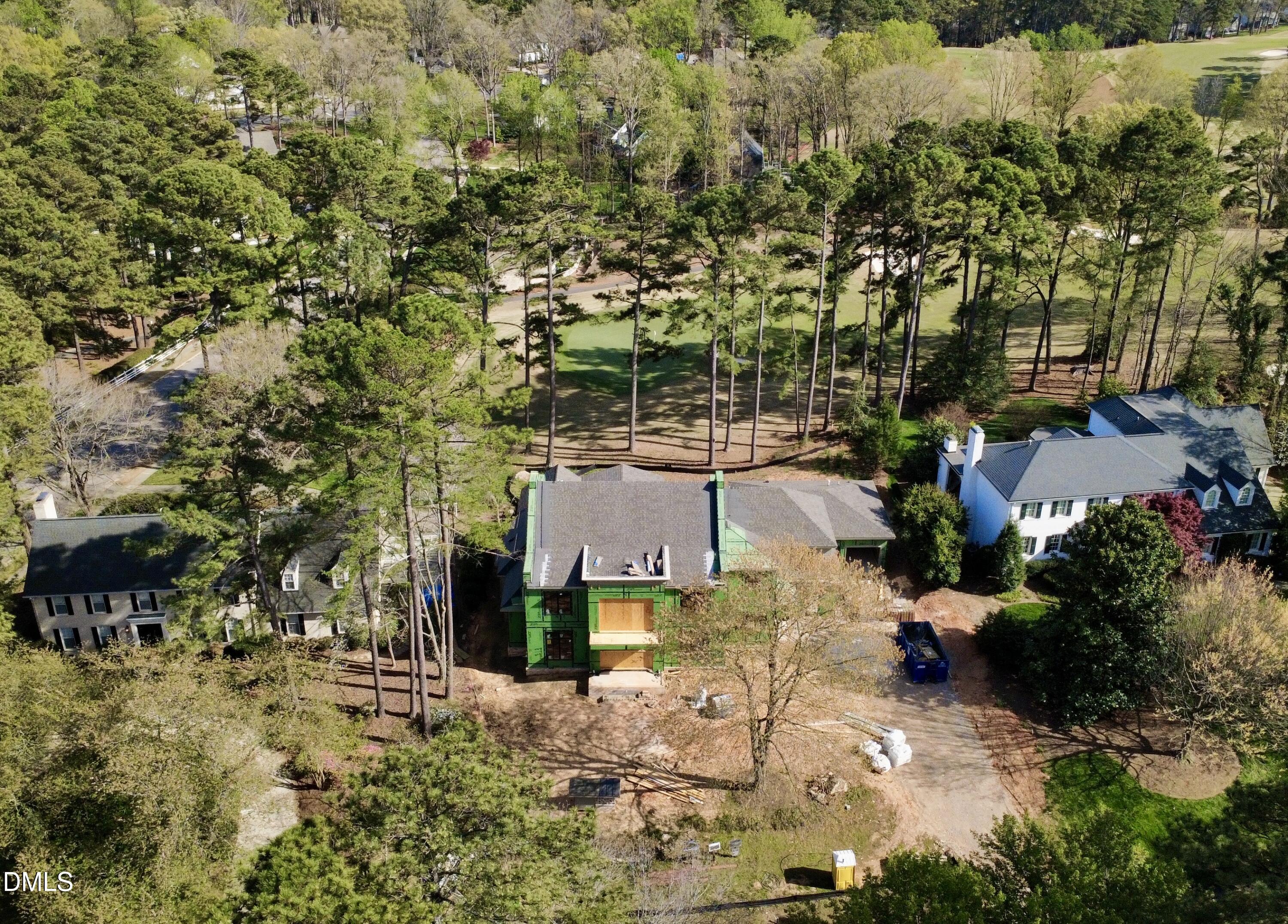 7136 North Ridge Drive