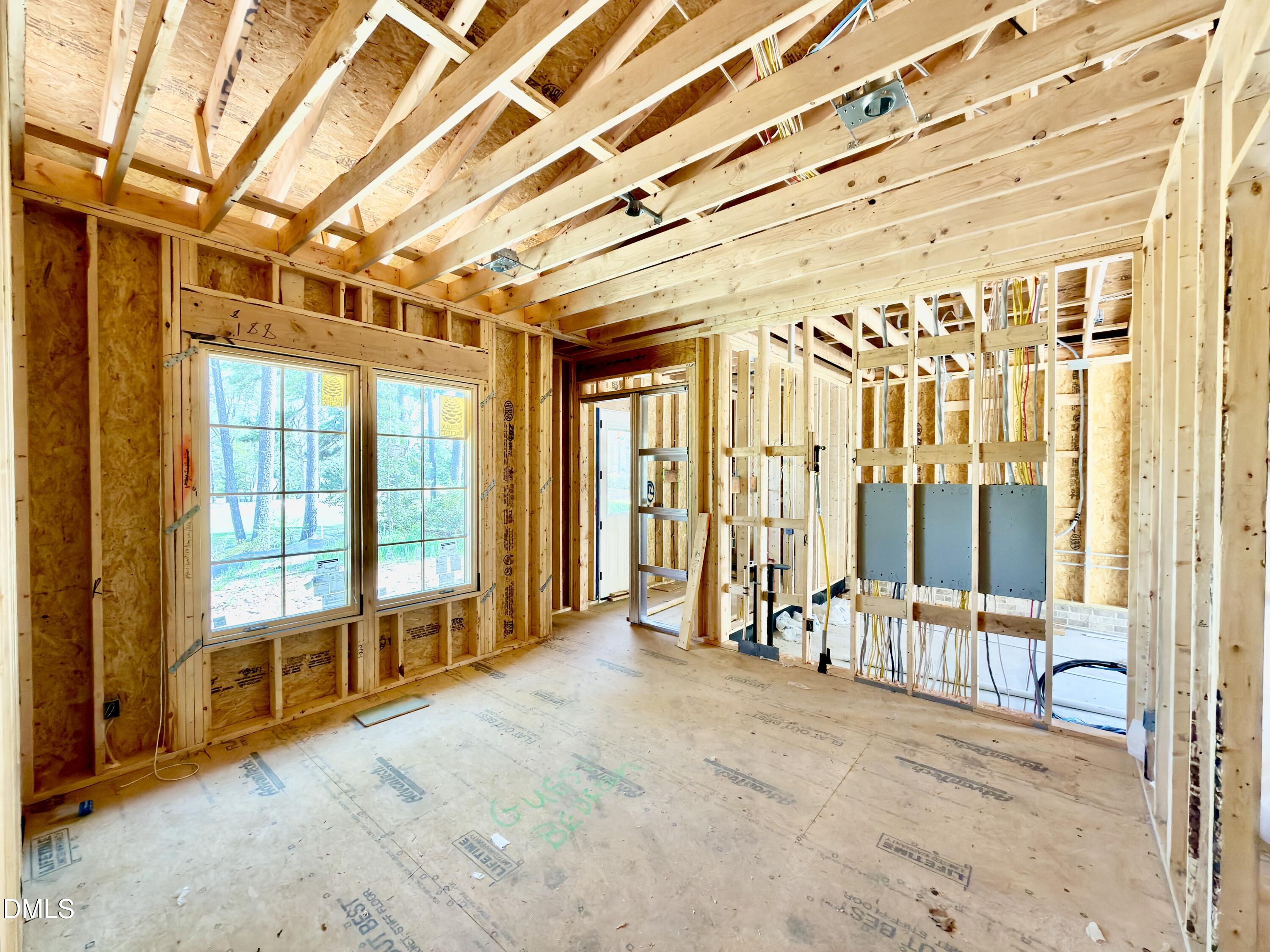 7136 North Ridge Drive