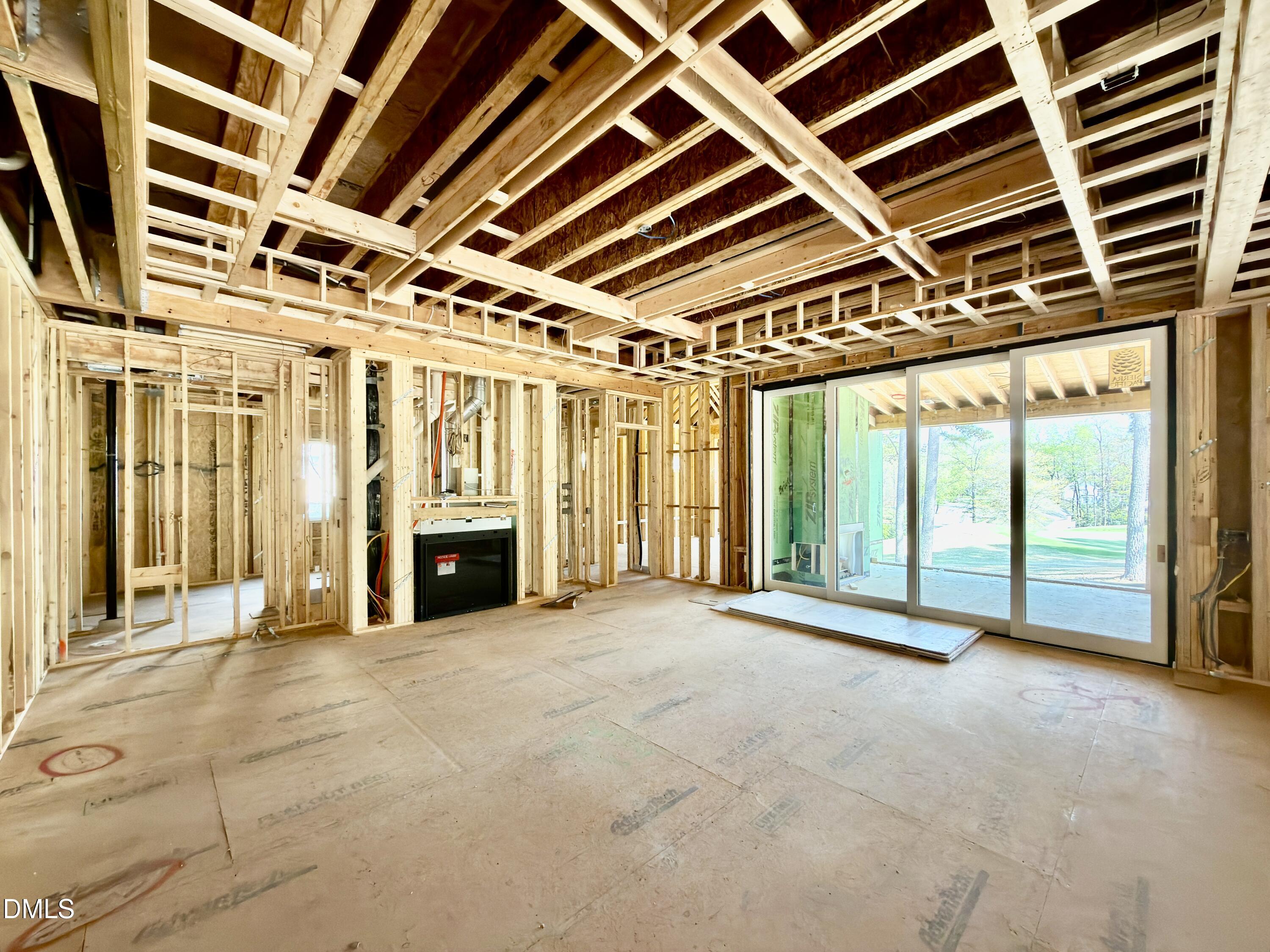 7136 North Ridge Drive