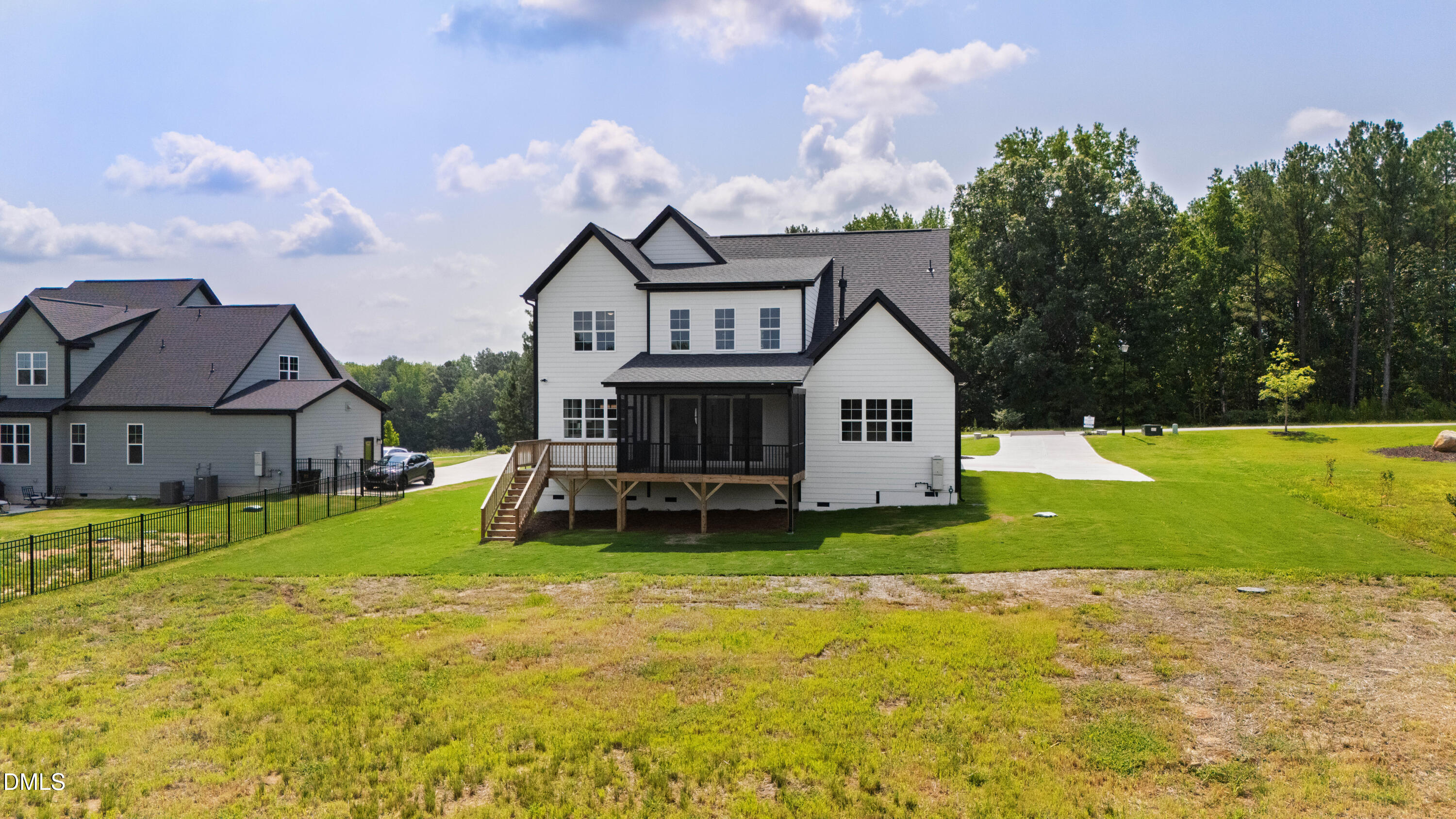 110 Firefly Lane