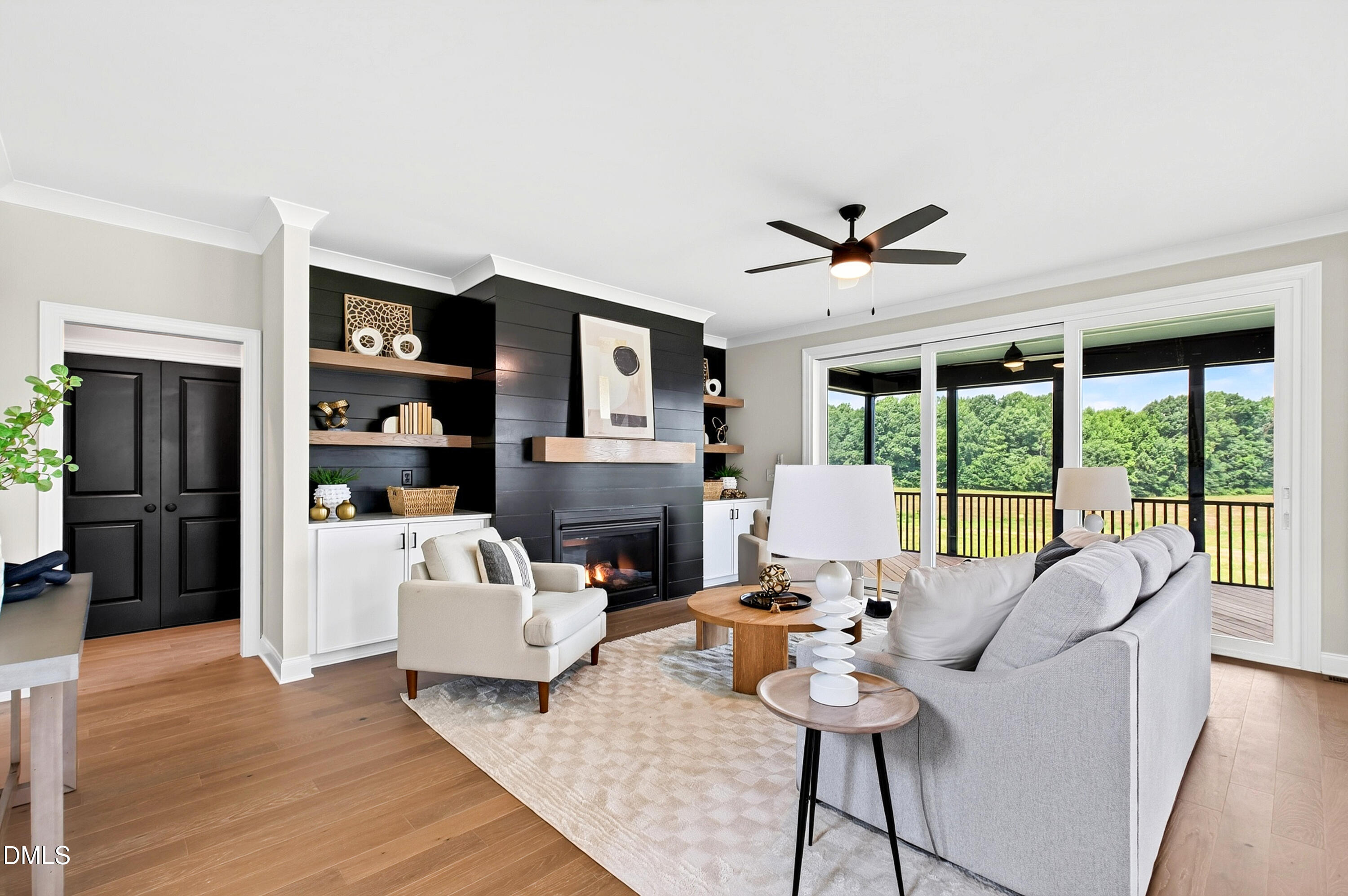 110 Firefly Lane