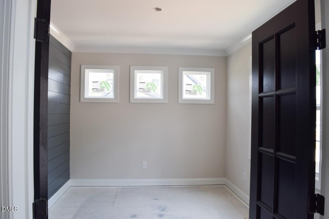 110 Firefly Lane