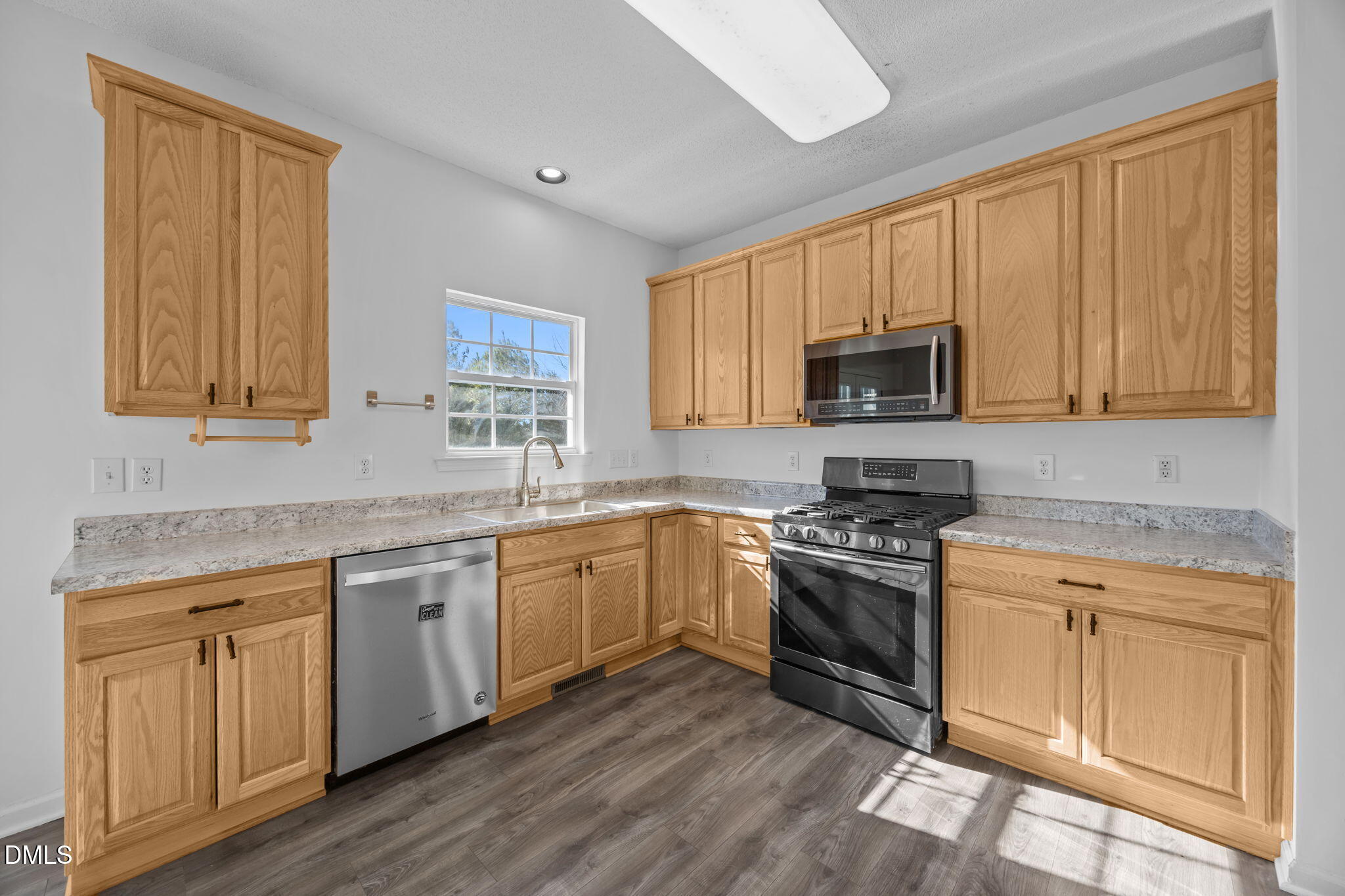 4717 Parr Vista Court