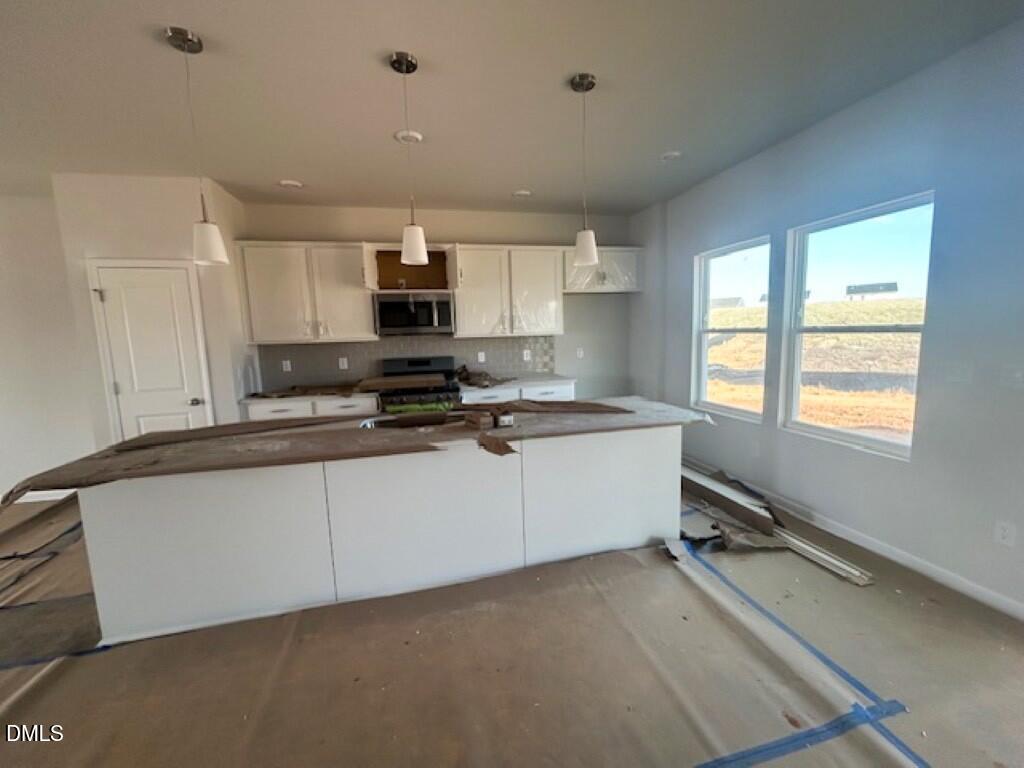 13 Lotus Bend Way