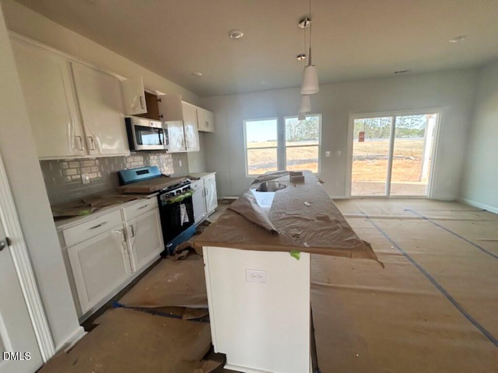 13 Lotus Bend Way