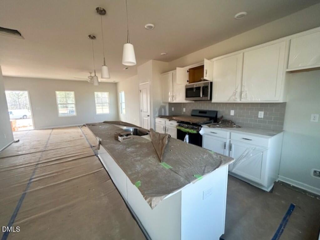 13 Lotus Bend Way
