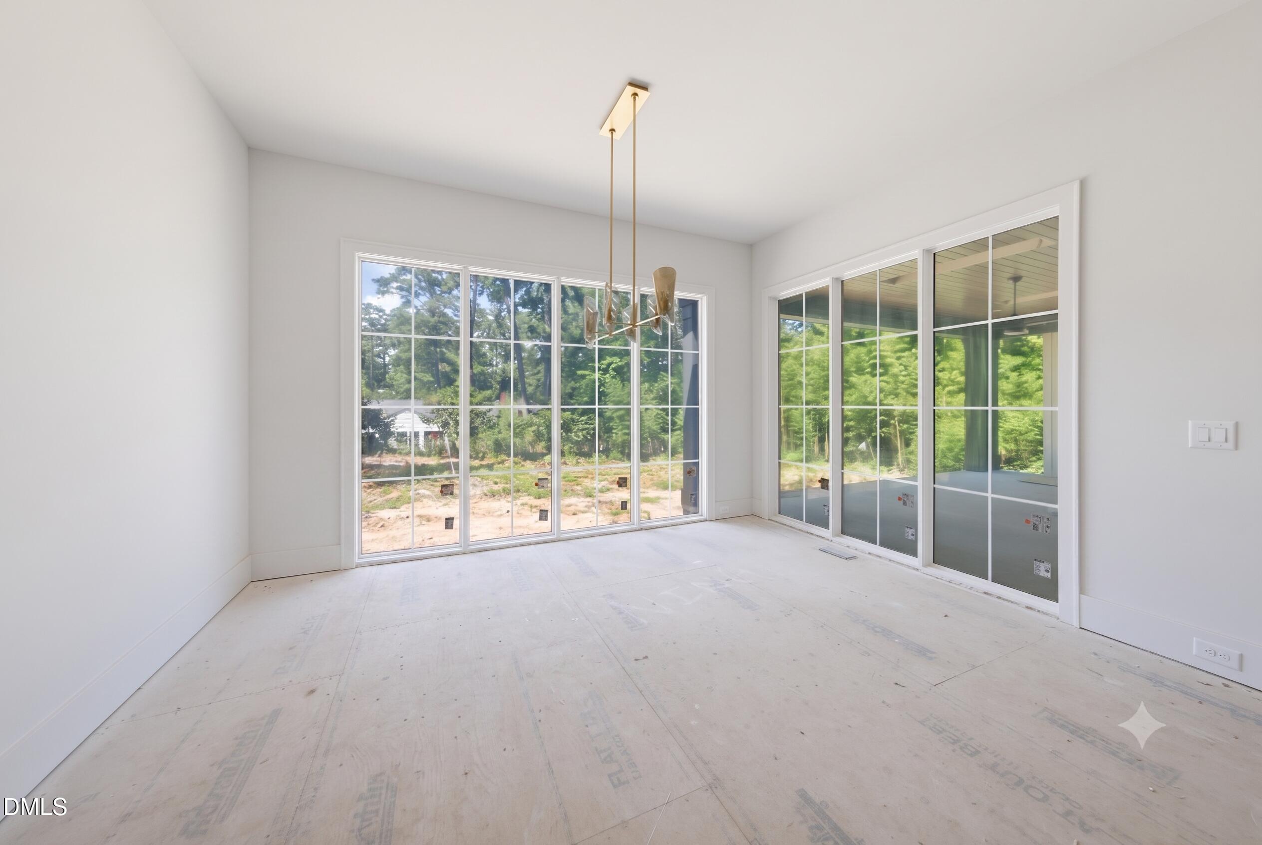 3422 Redbud Lane