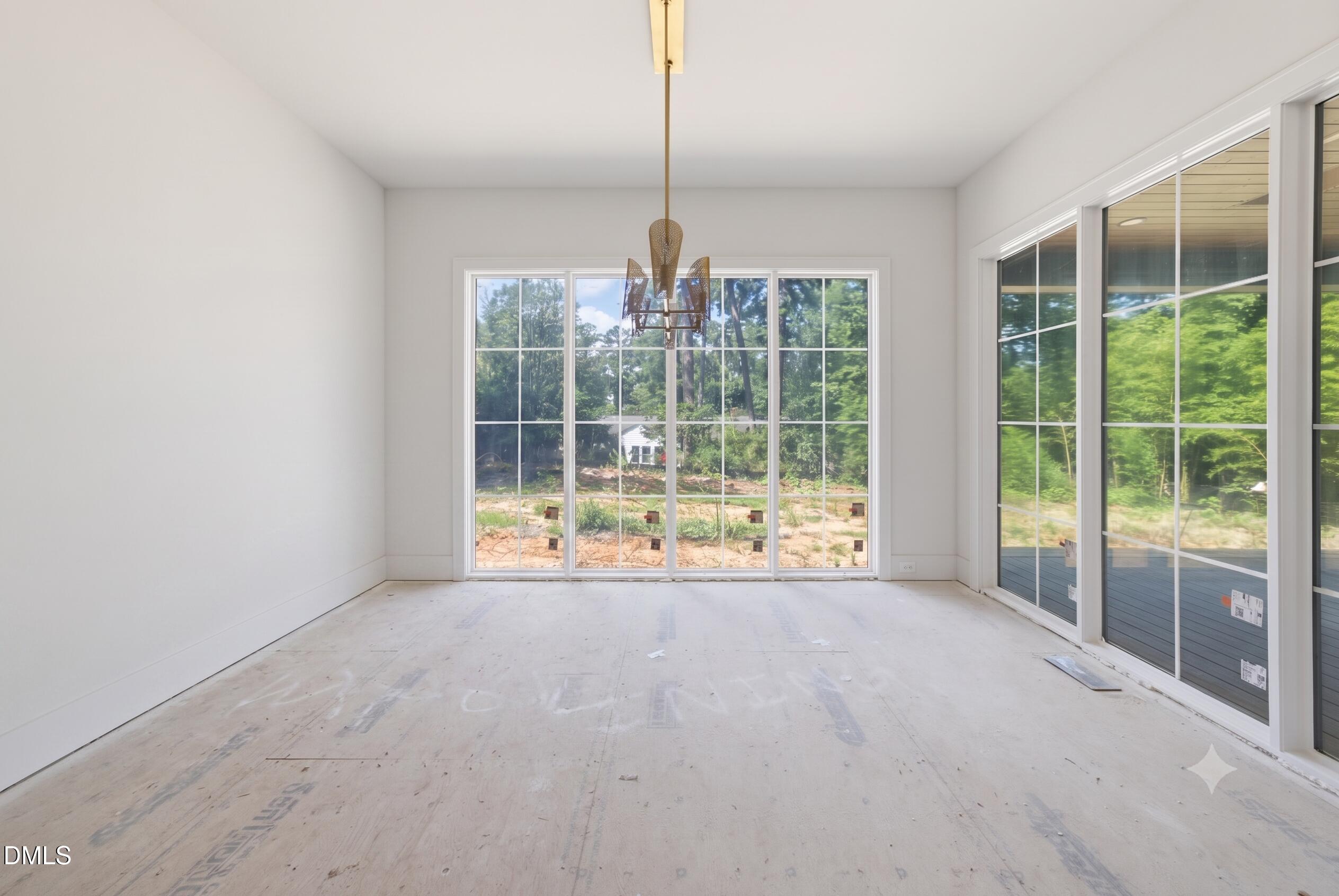 3422 Redbud Lane