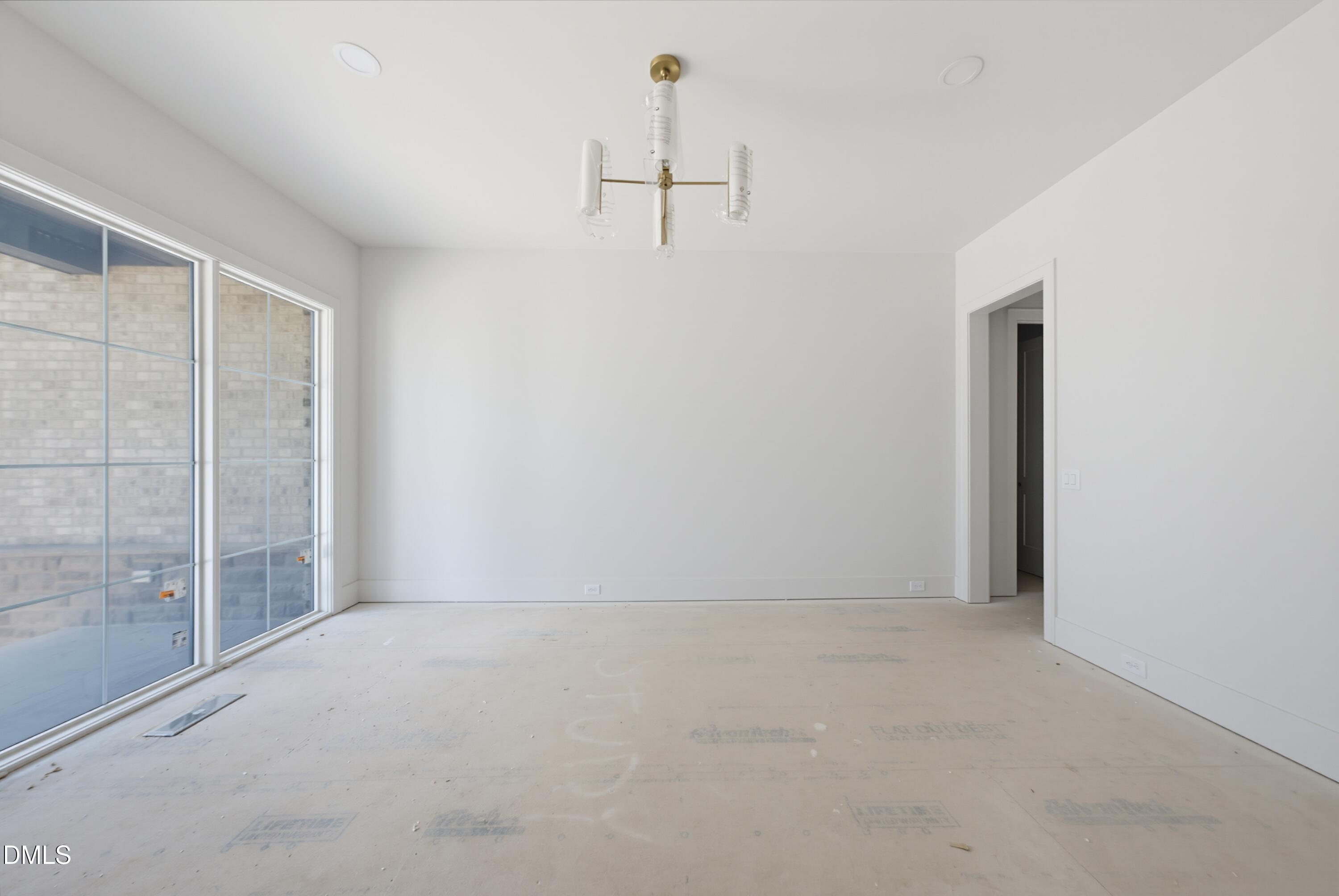 3422 Redbud Lane