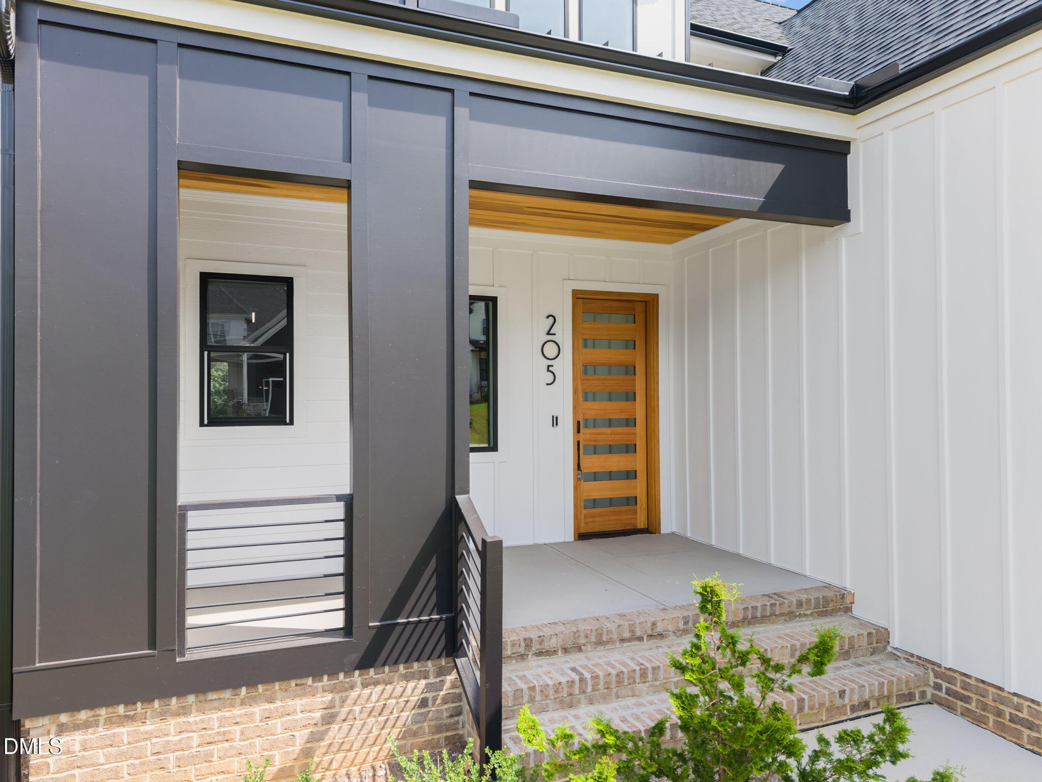 205 Red Cardinal Court