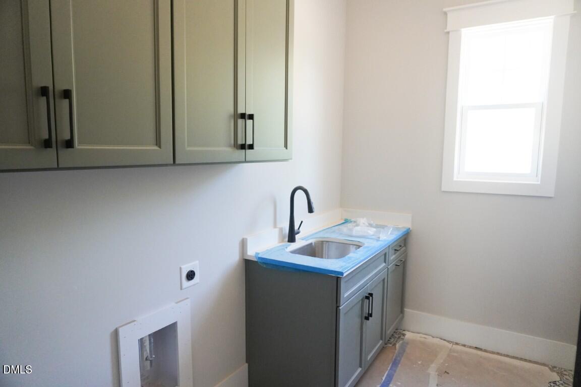 2433 Rosslare Mews