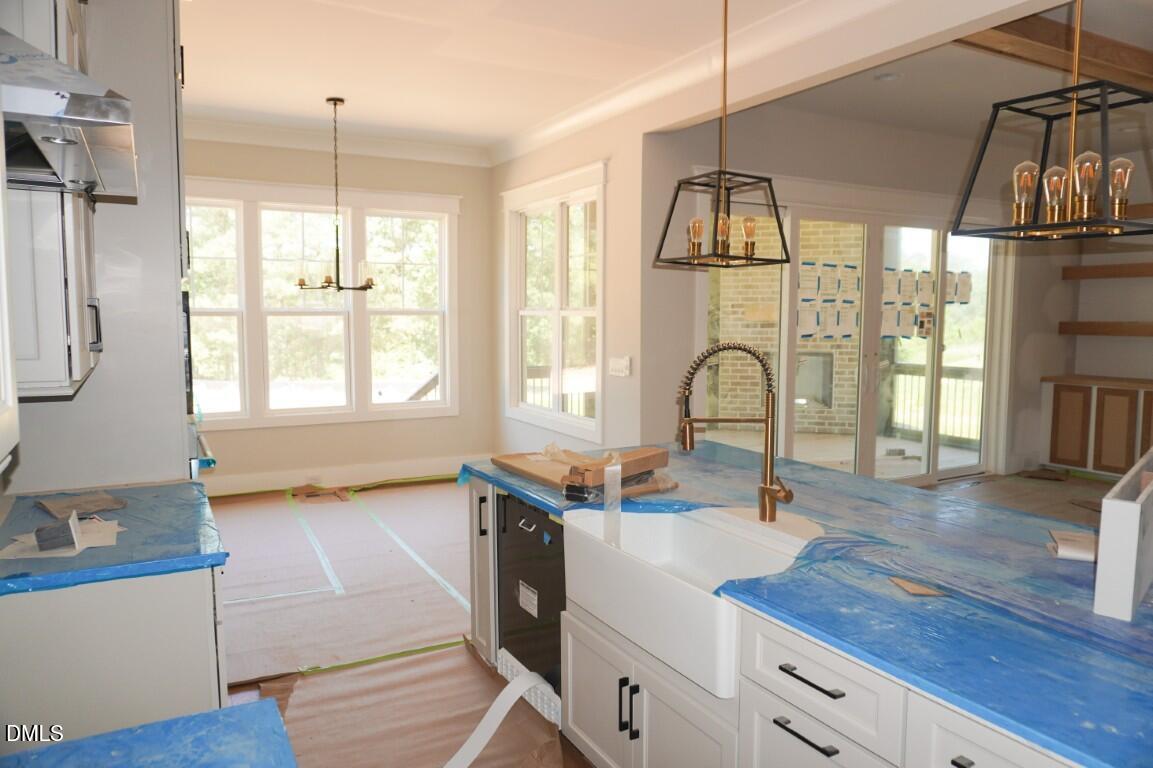 2433 Rosslare Mews