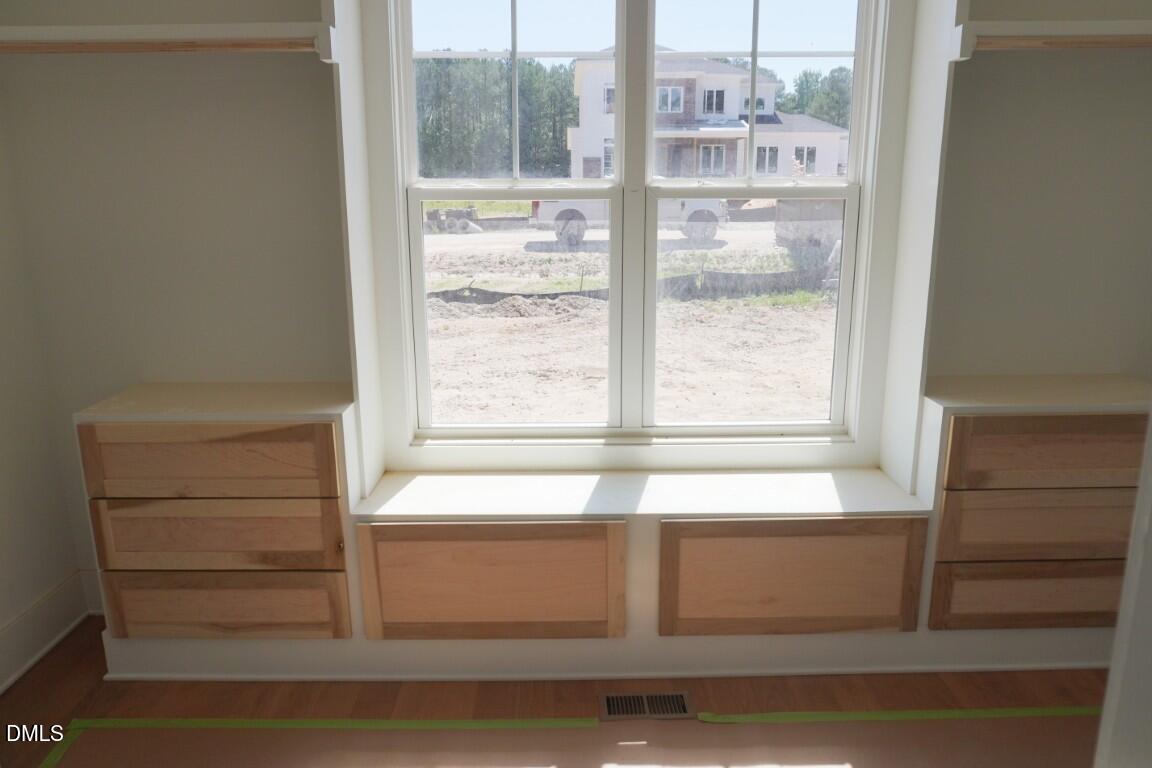 2433 Rosslare Mews