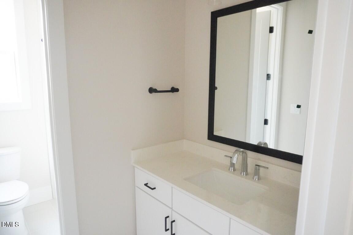 2524 Rosslare Pond Trail