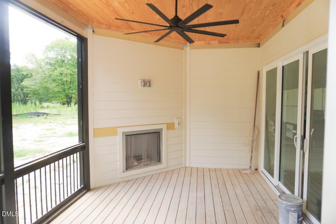 2524 Rosslare Pond Trail