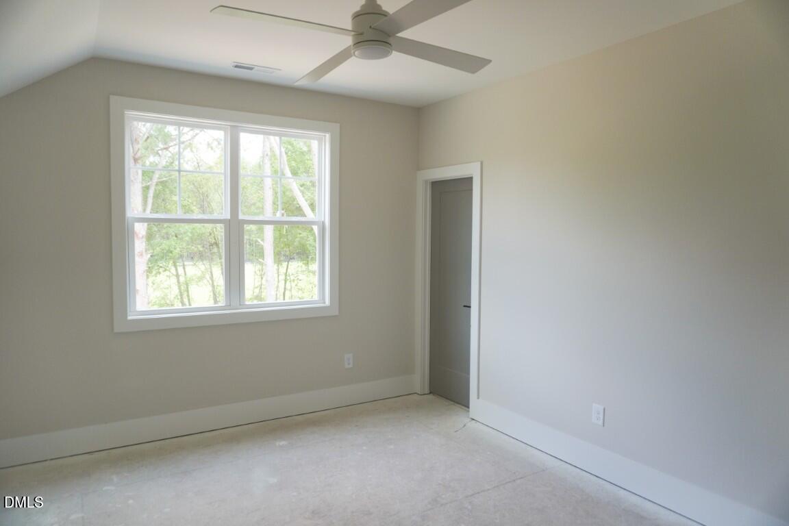 2524 Rosslare Pond Trail