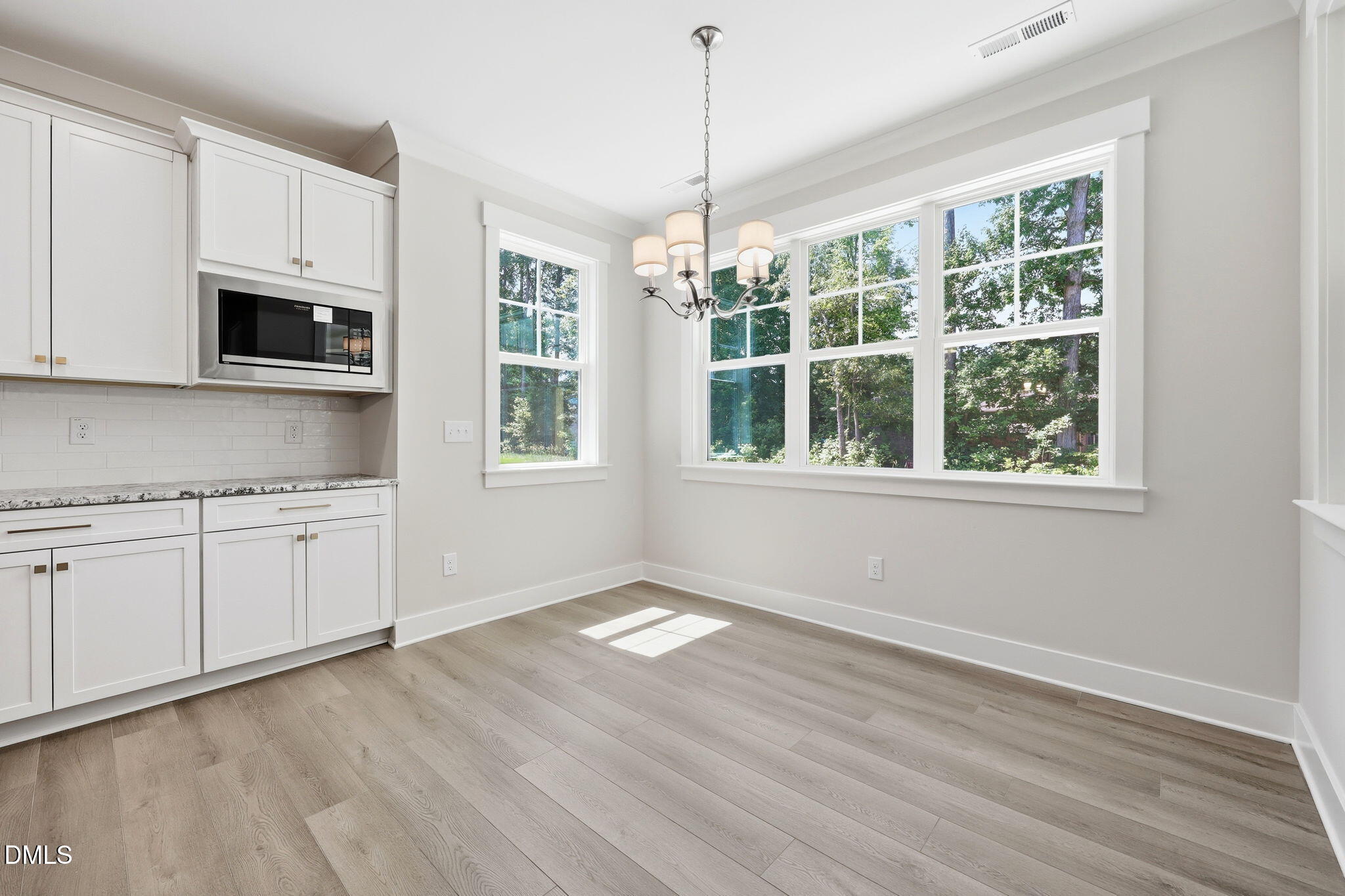 1122 Brookfield Drive