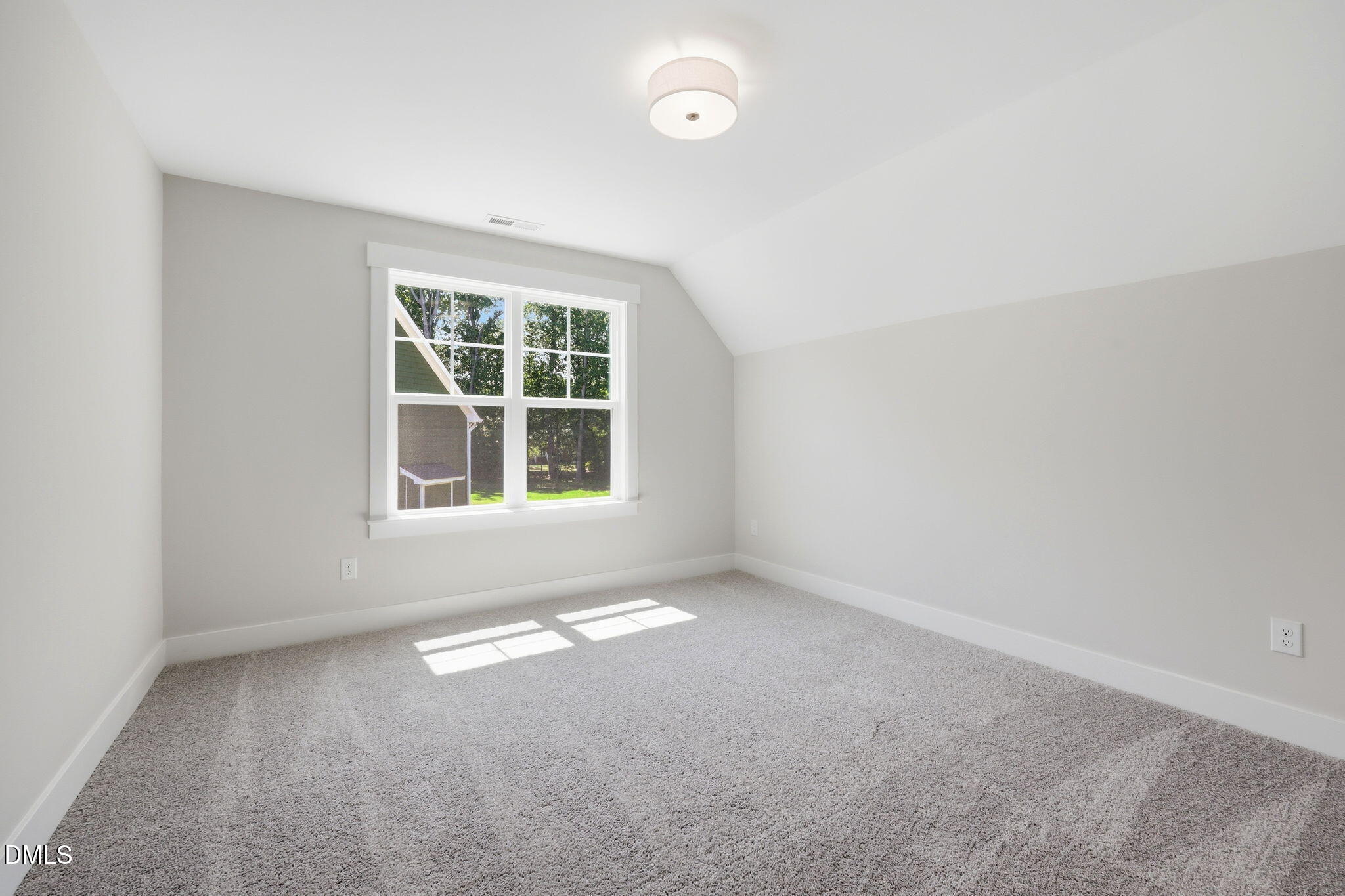 1122 Brookfield Drive