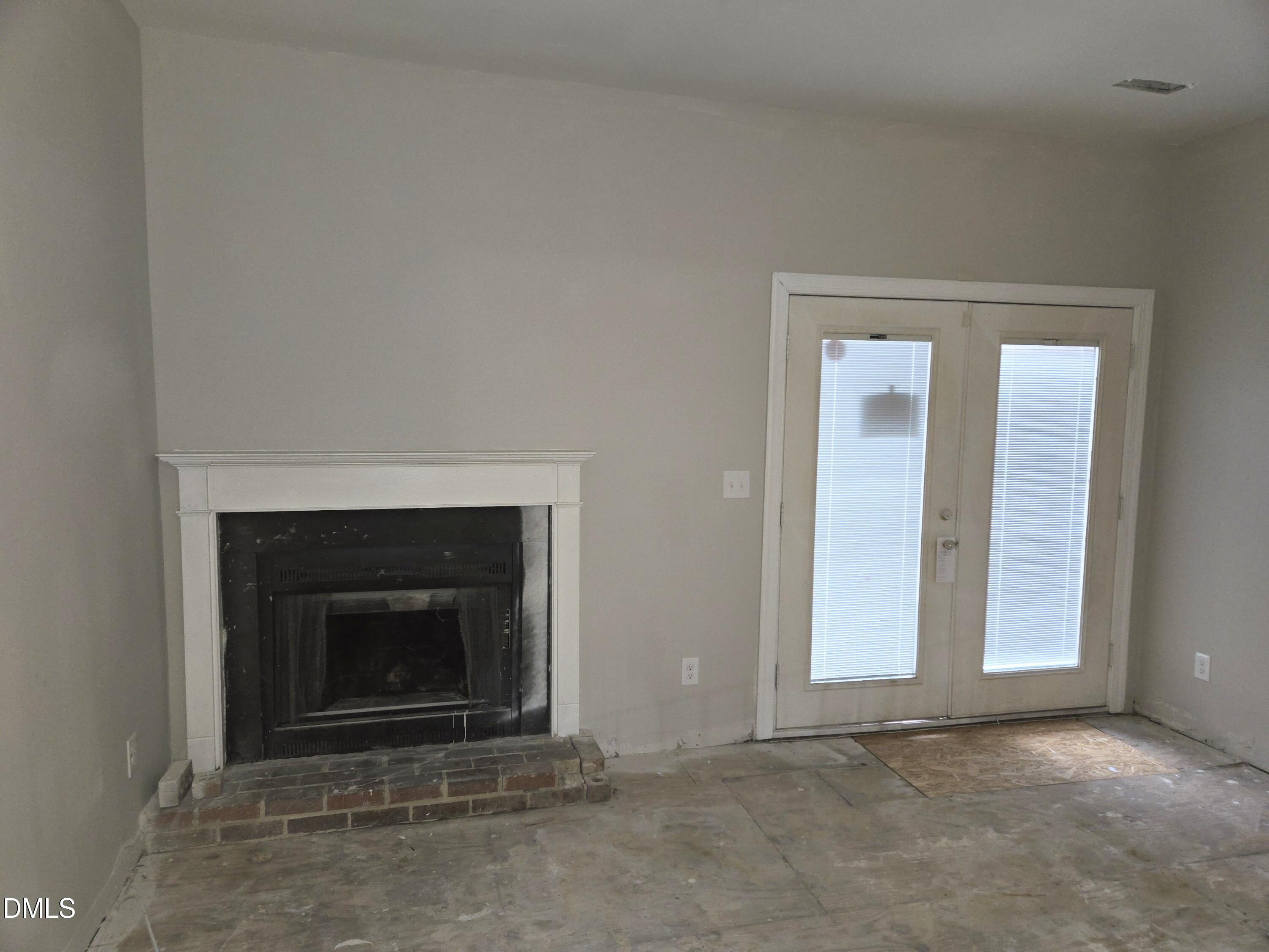 305 Kendall Drive # 203
