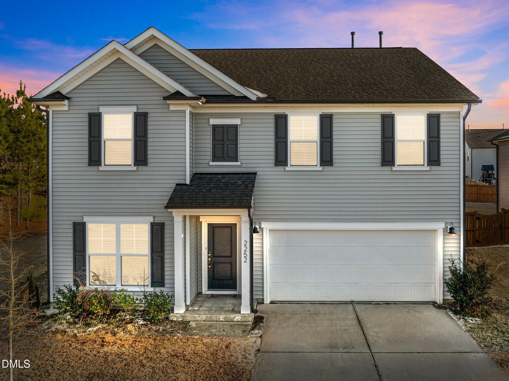 2252 Fairway Green Drive