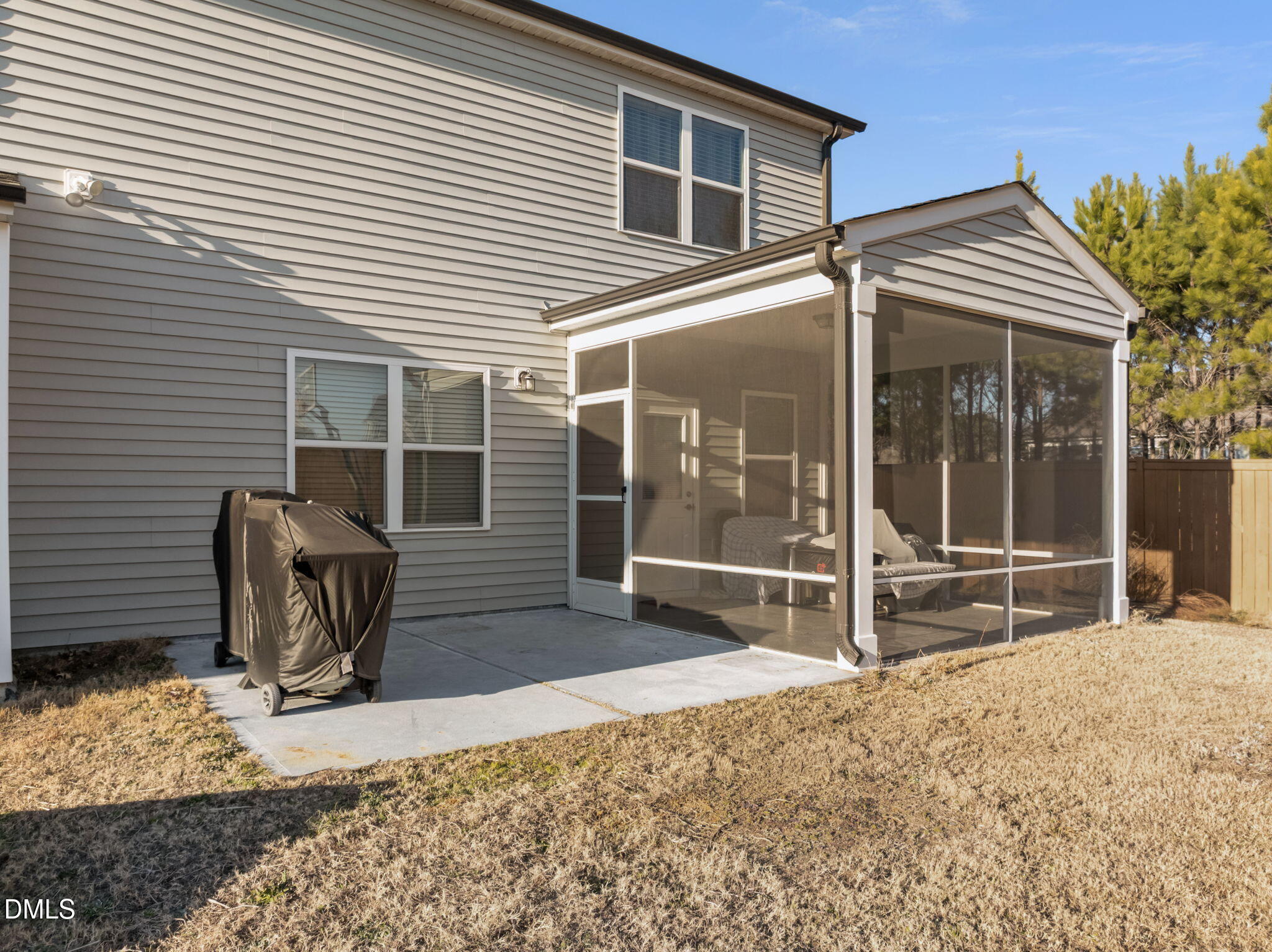 2252 Fairway Green Drive