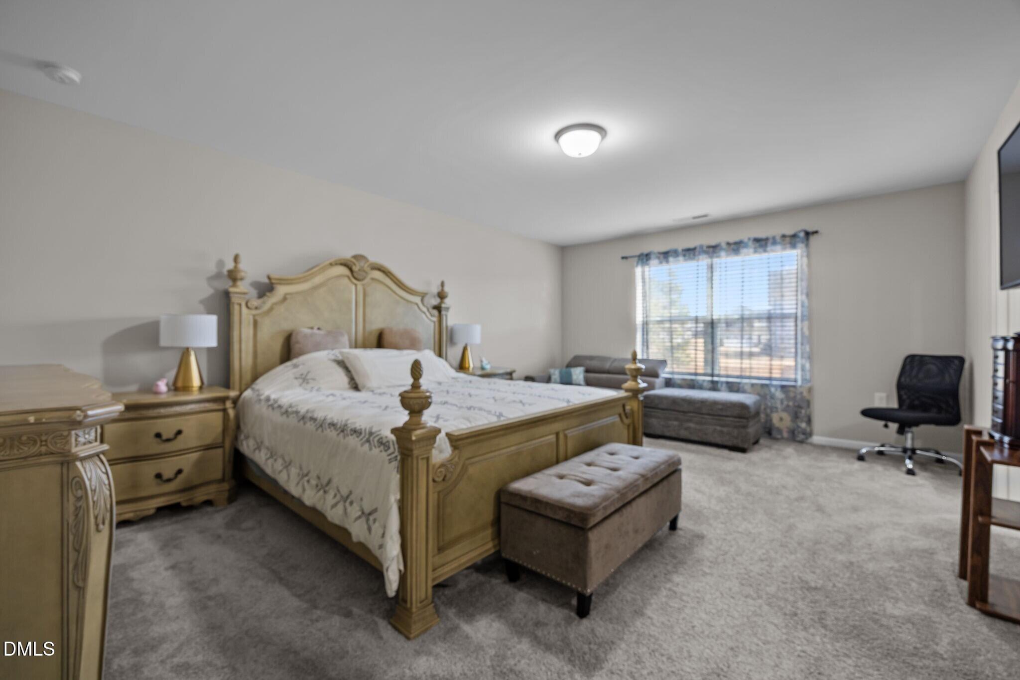 2252 Fairway Green Drive