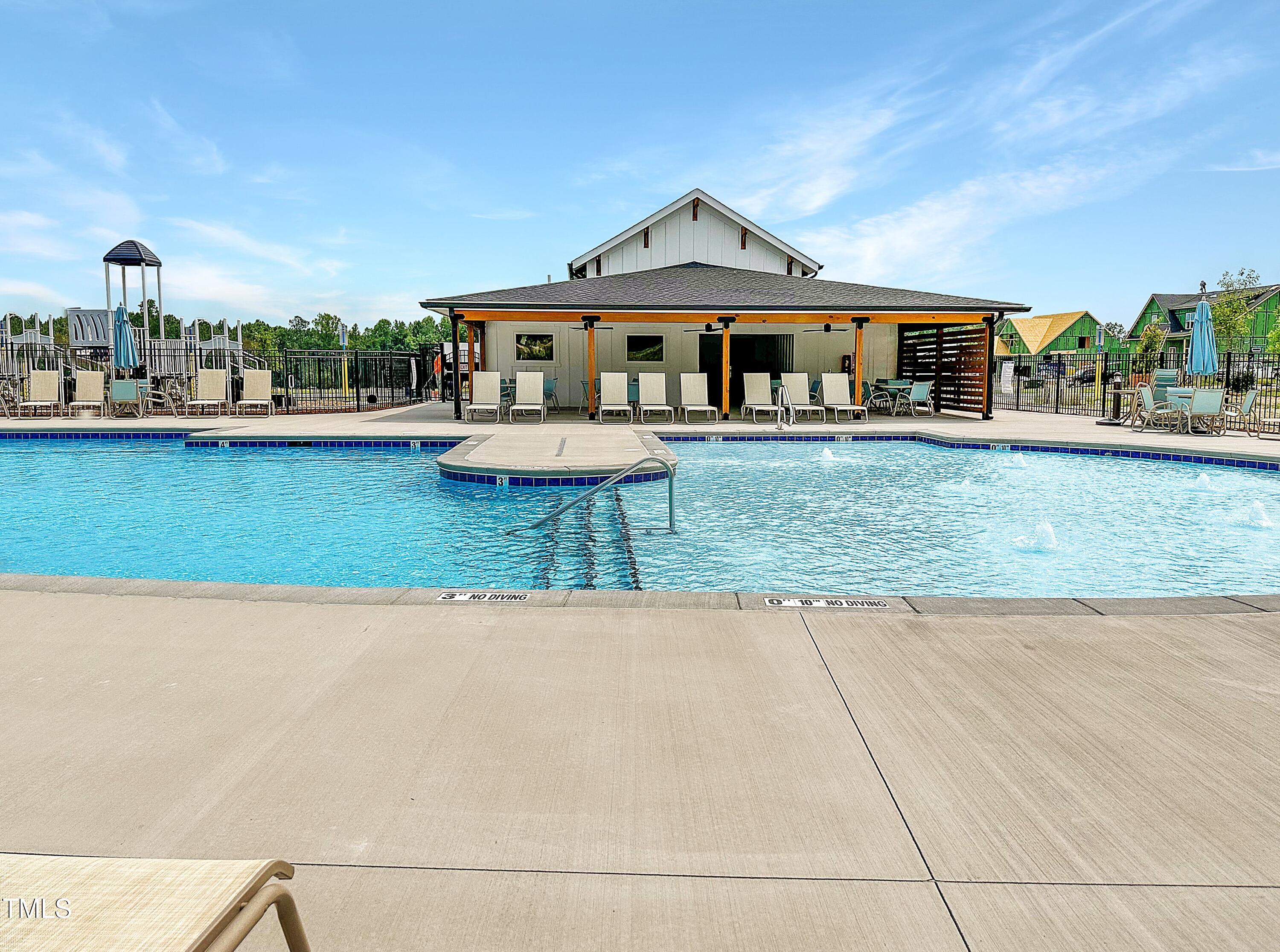 325 Catheys Creek Circle