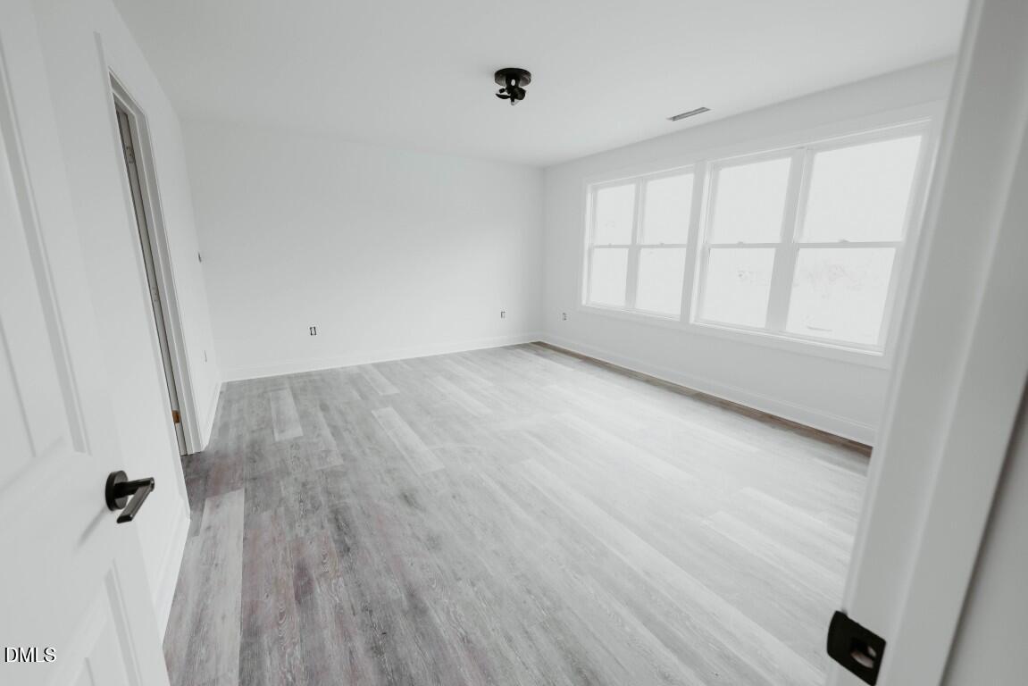 309 E Perry Avenue