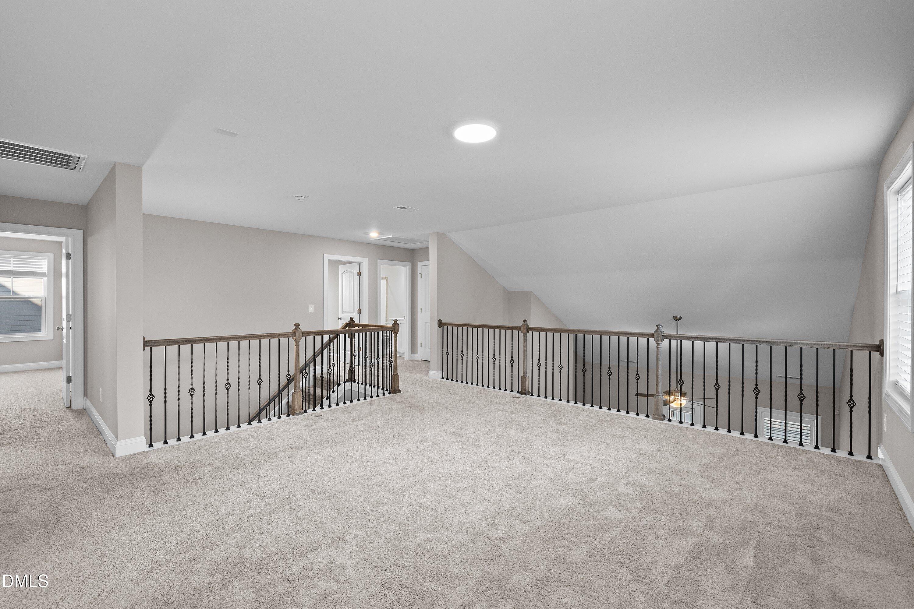 110 Vast View Way