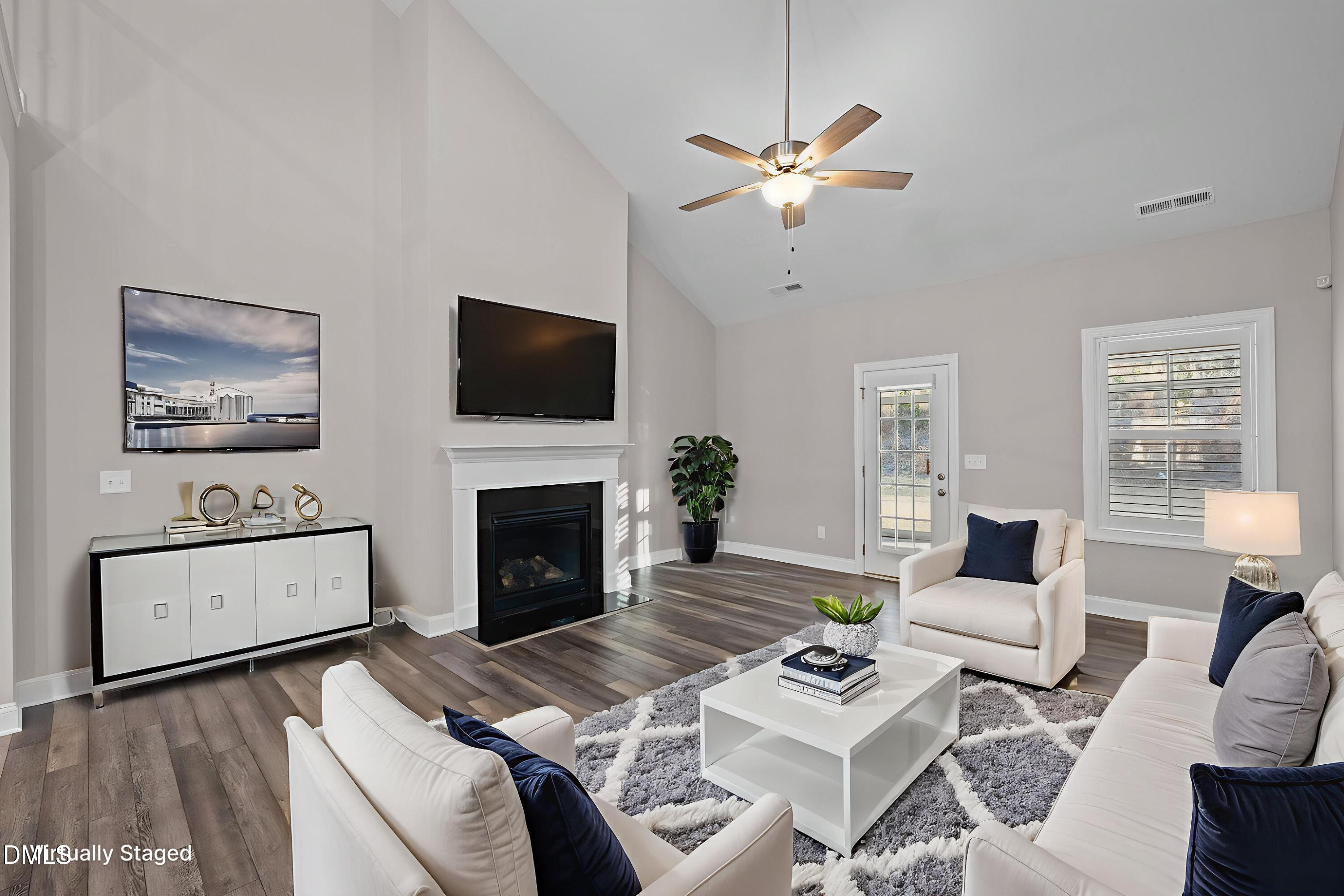 110 Vast View Way