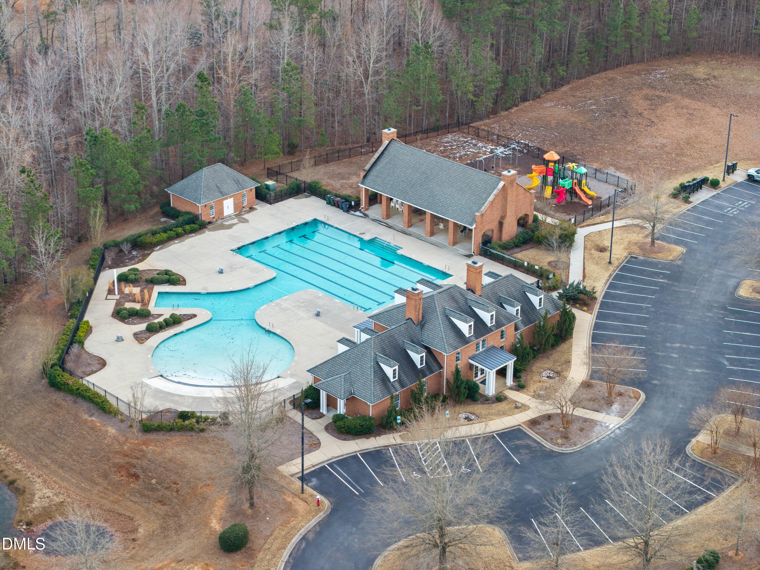 110 Vast View Way