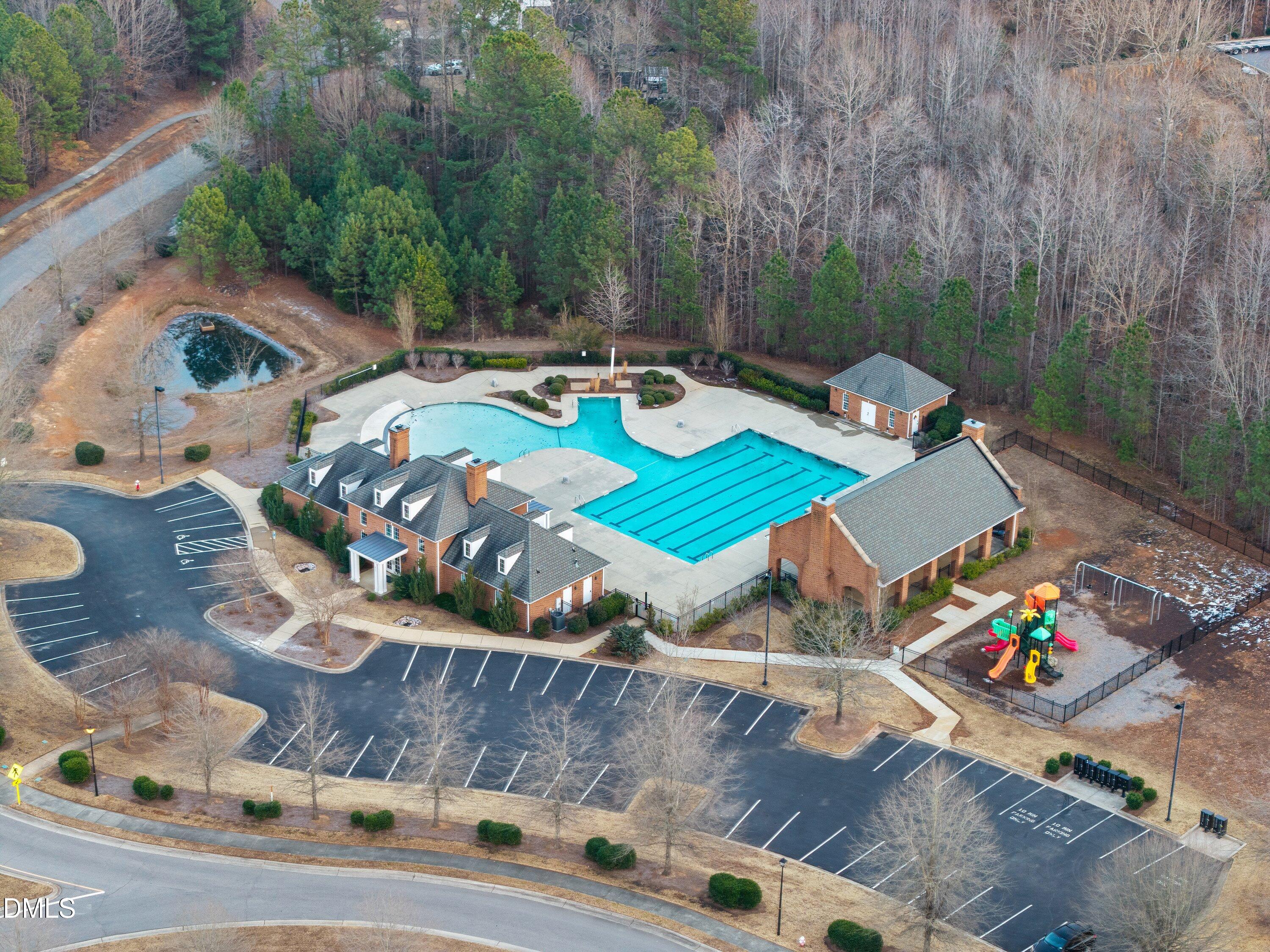 110 Vast View Way