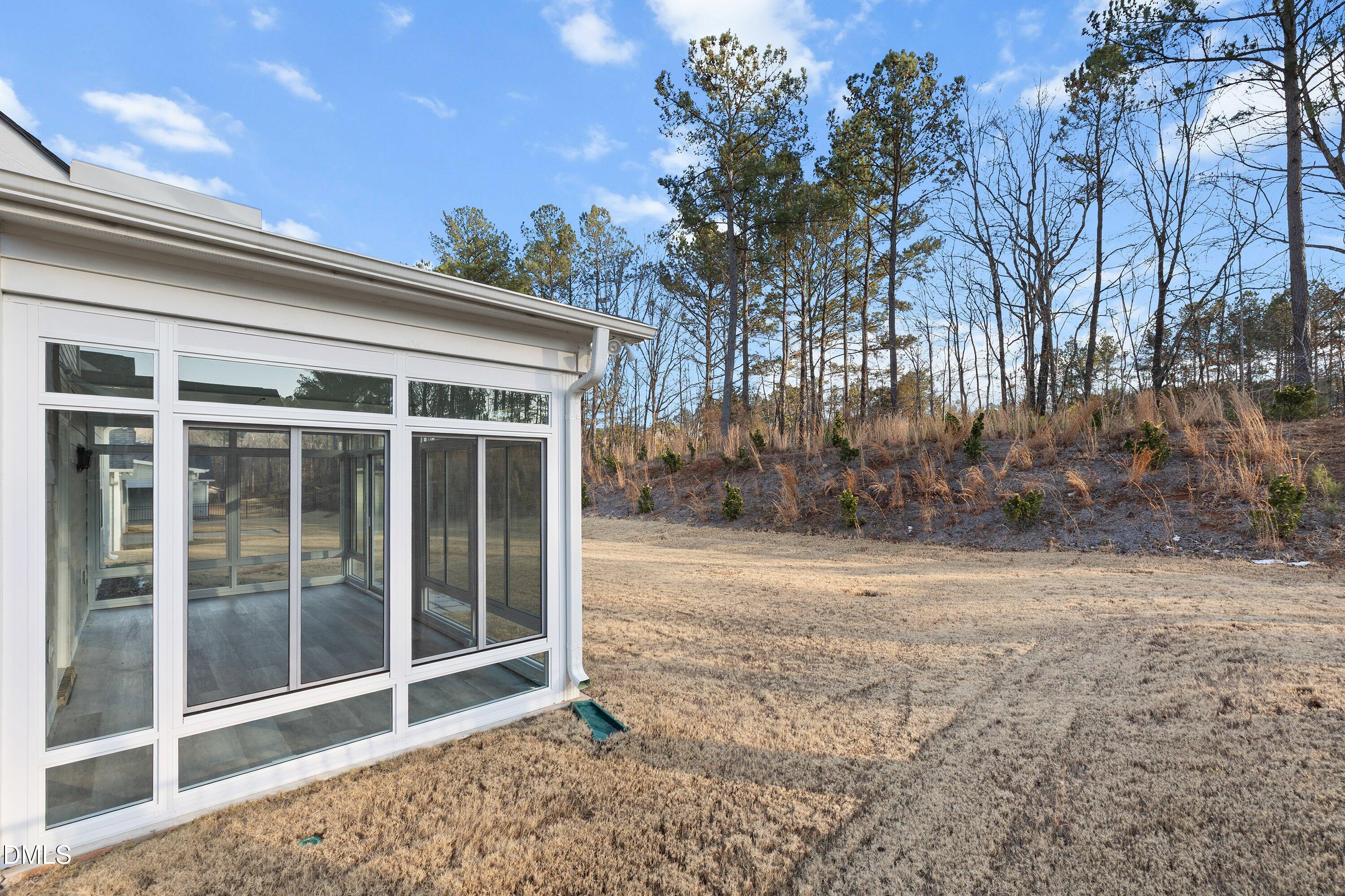 110 Vast View Way