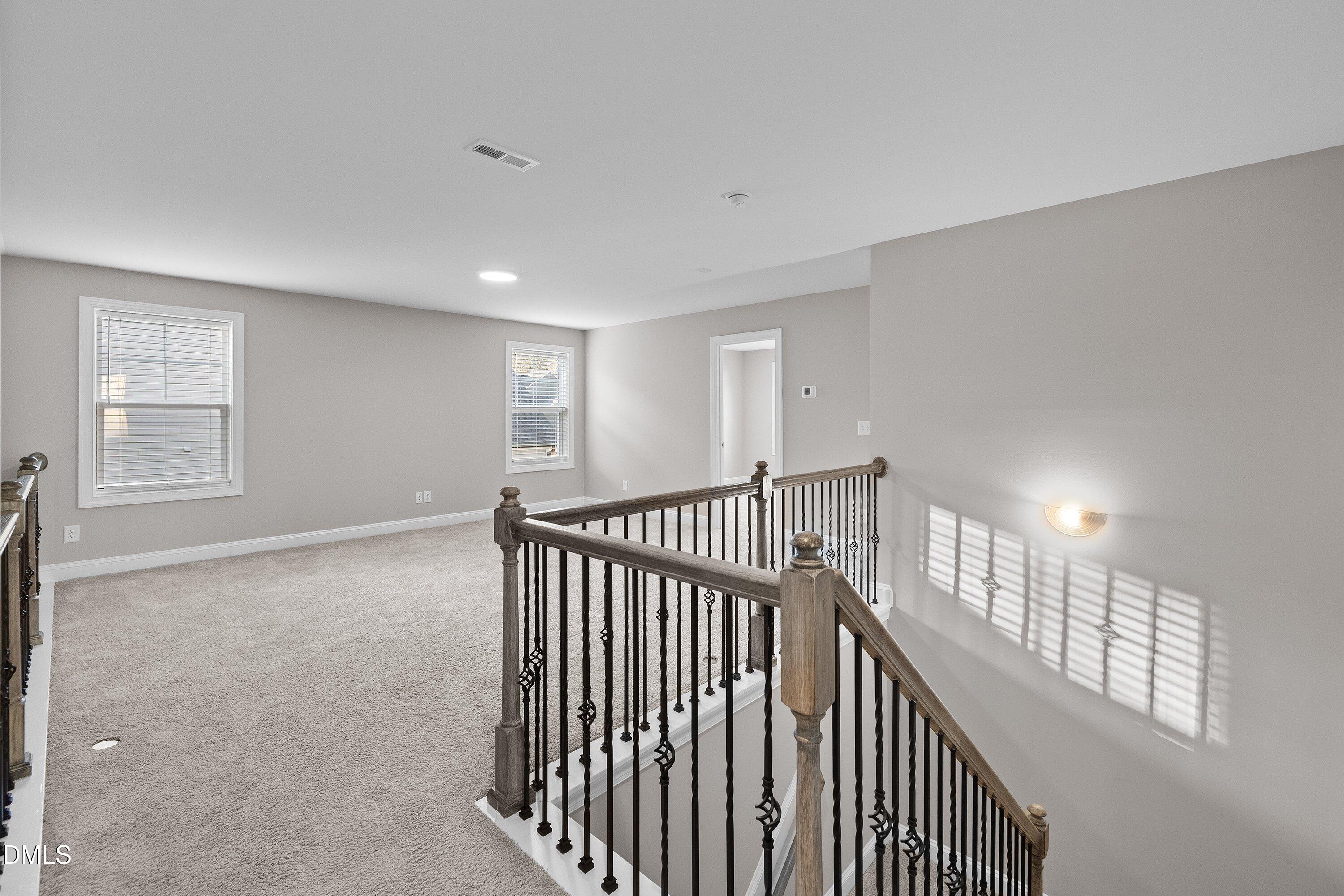 110 Vast View Way