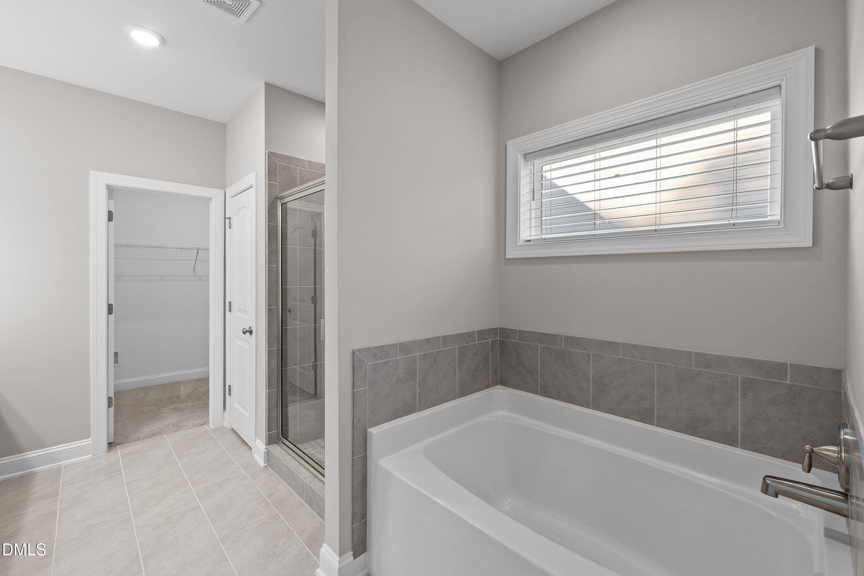 110 Vast View Way